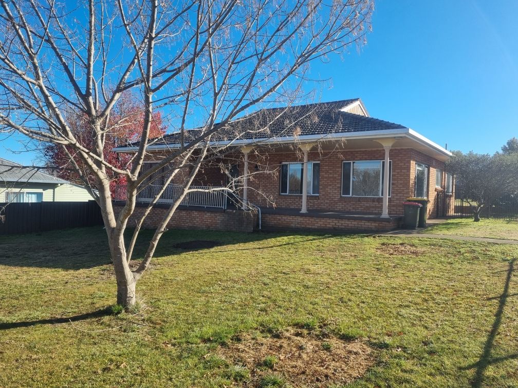 70 Oliver Street, Glen Innes, NSW 2370 Leased House Ray White Glen