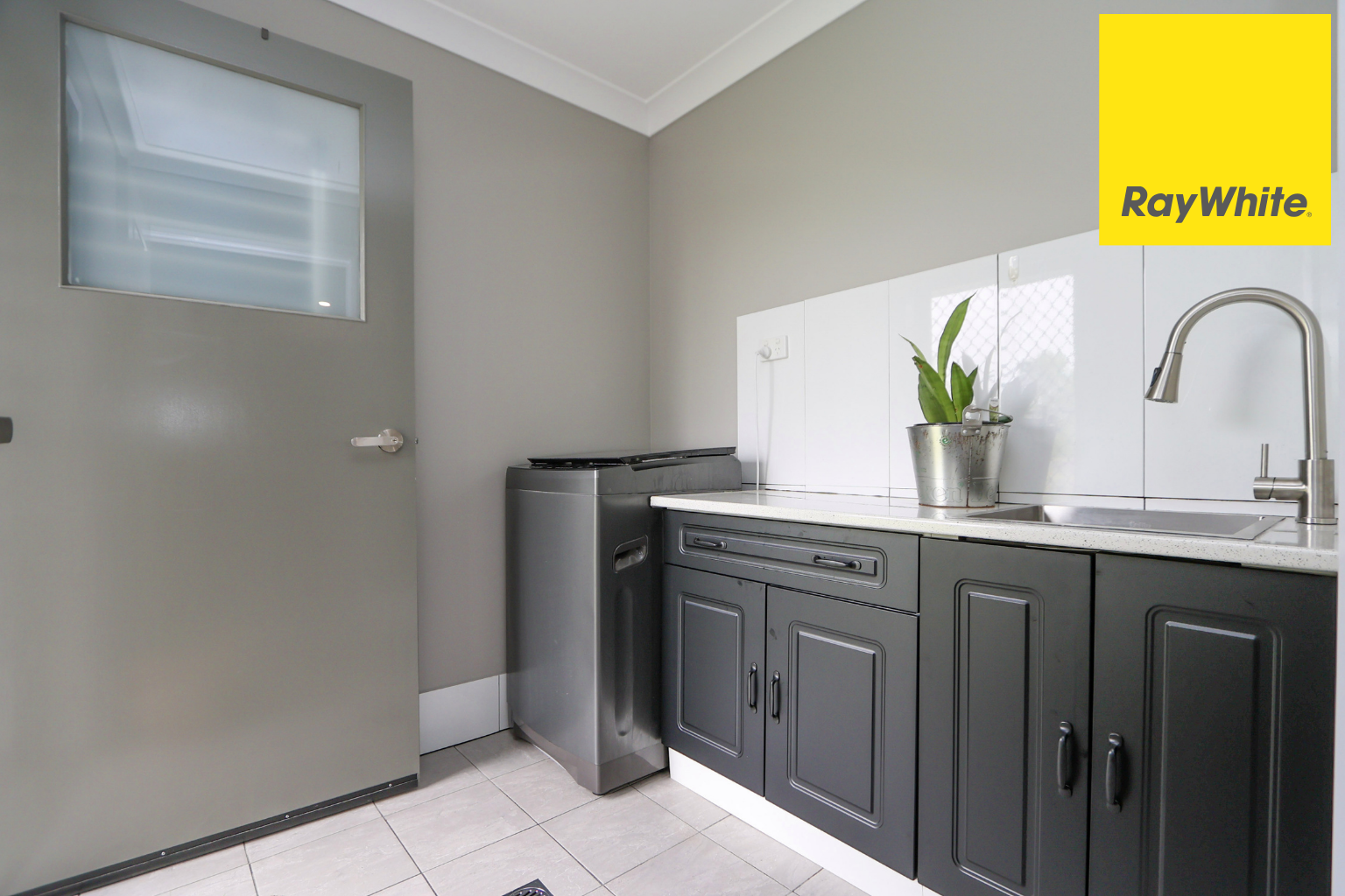 4 Talbragar Close — photo 13 of 20