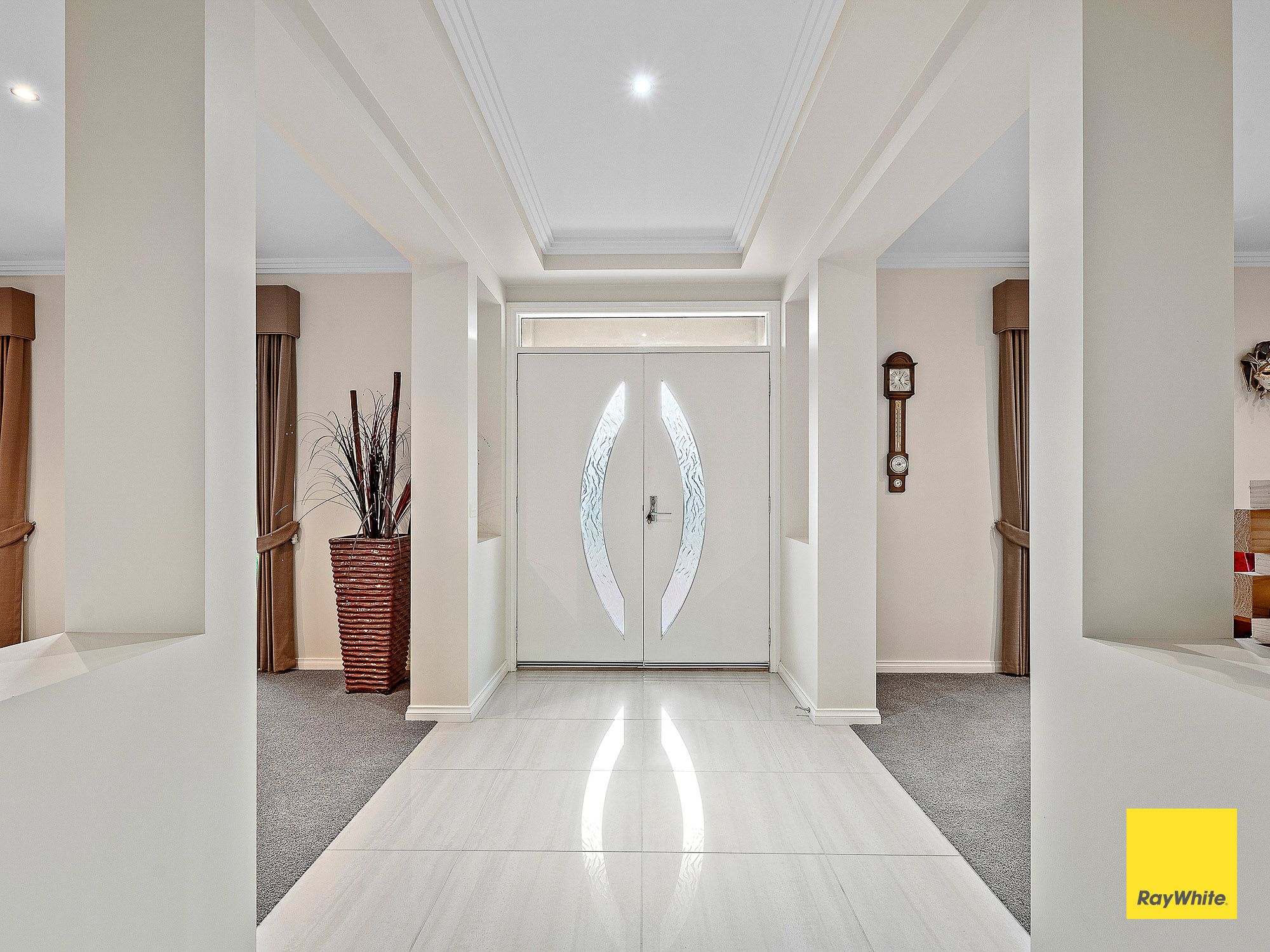 1 Villa Terrace — photo 3 of 25