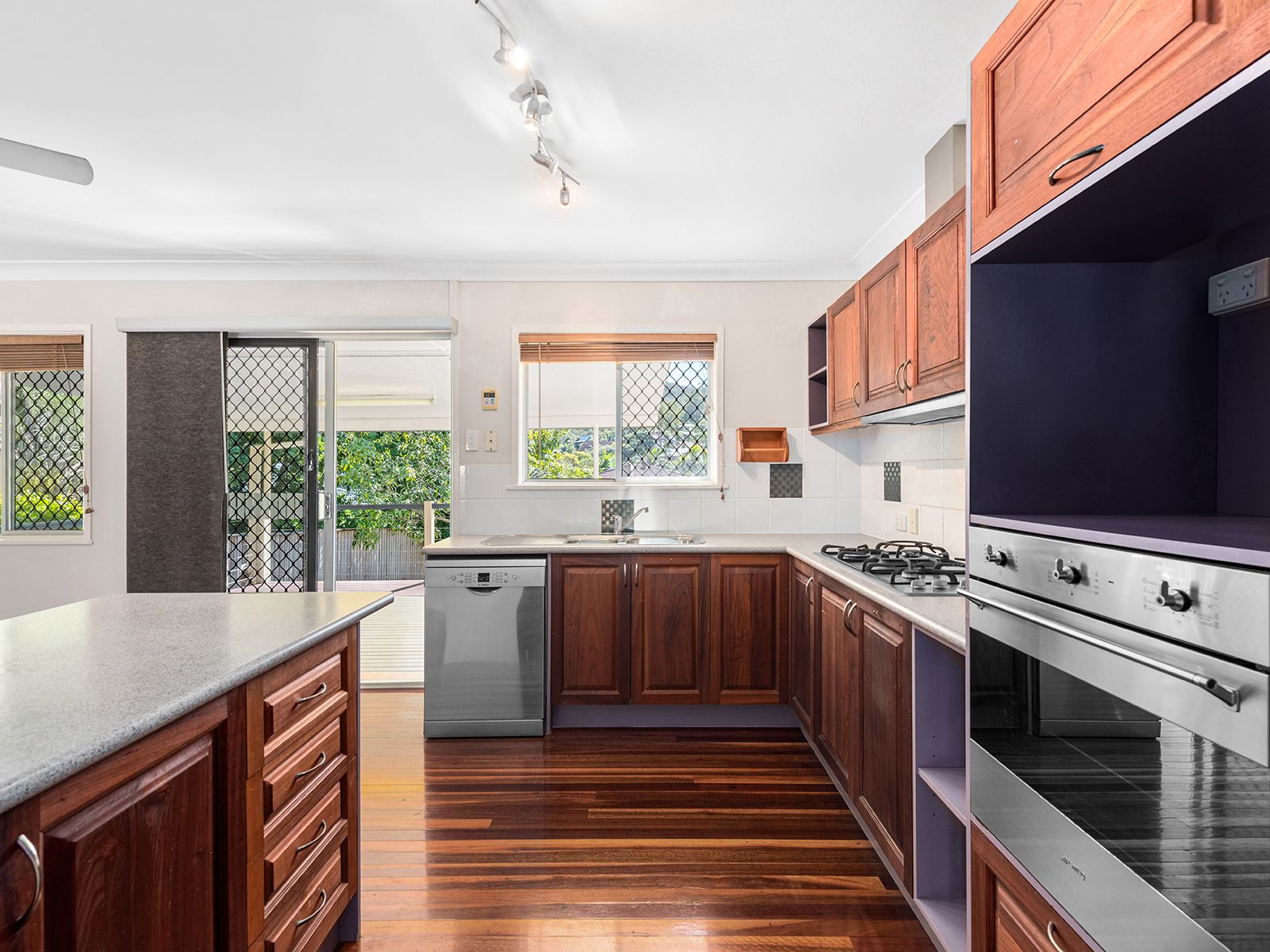 3 Crotty Street, Indooroopilly, QLD 4068