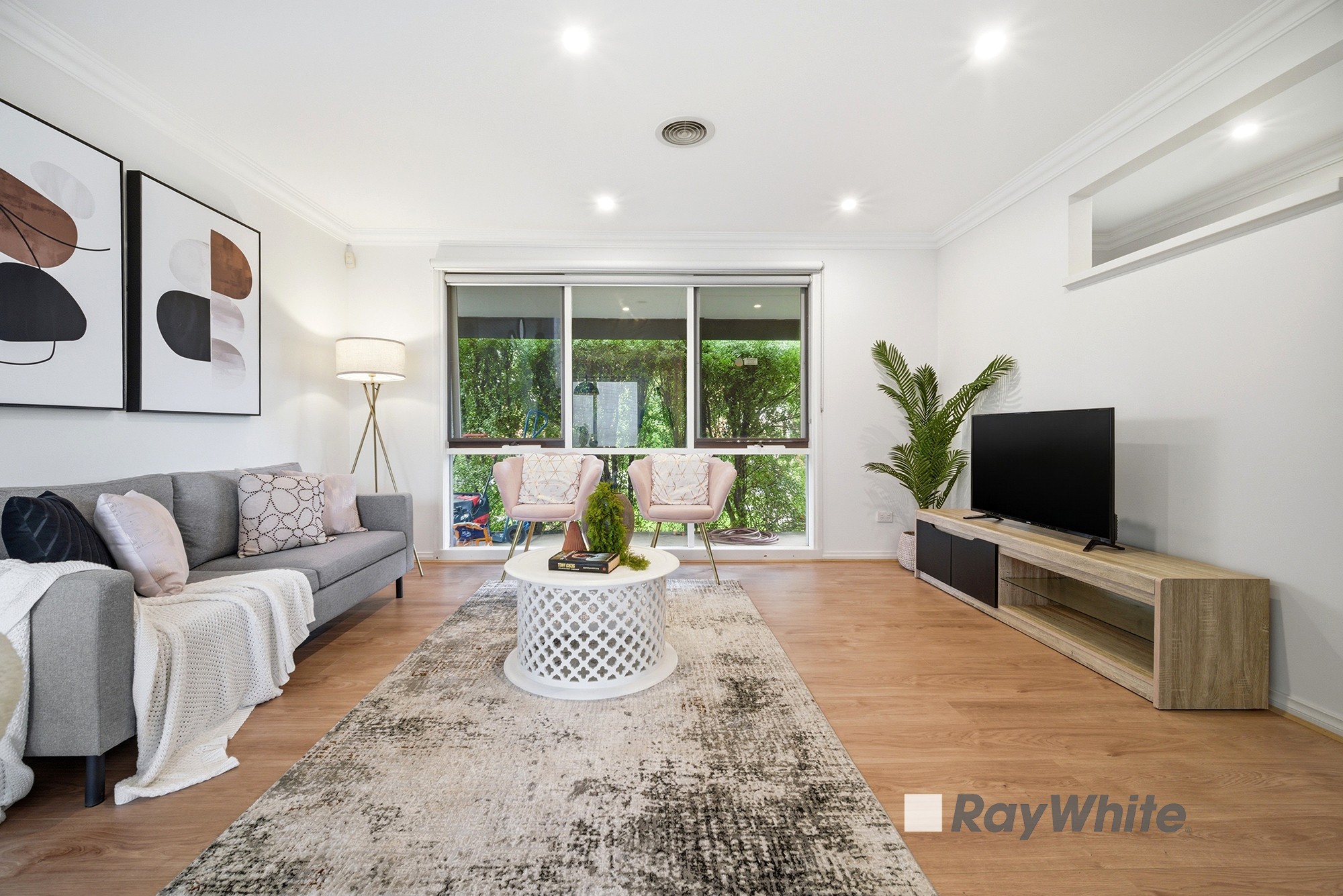 16 Lynne Court, Hallam, VIC 3803