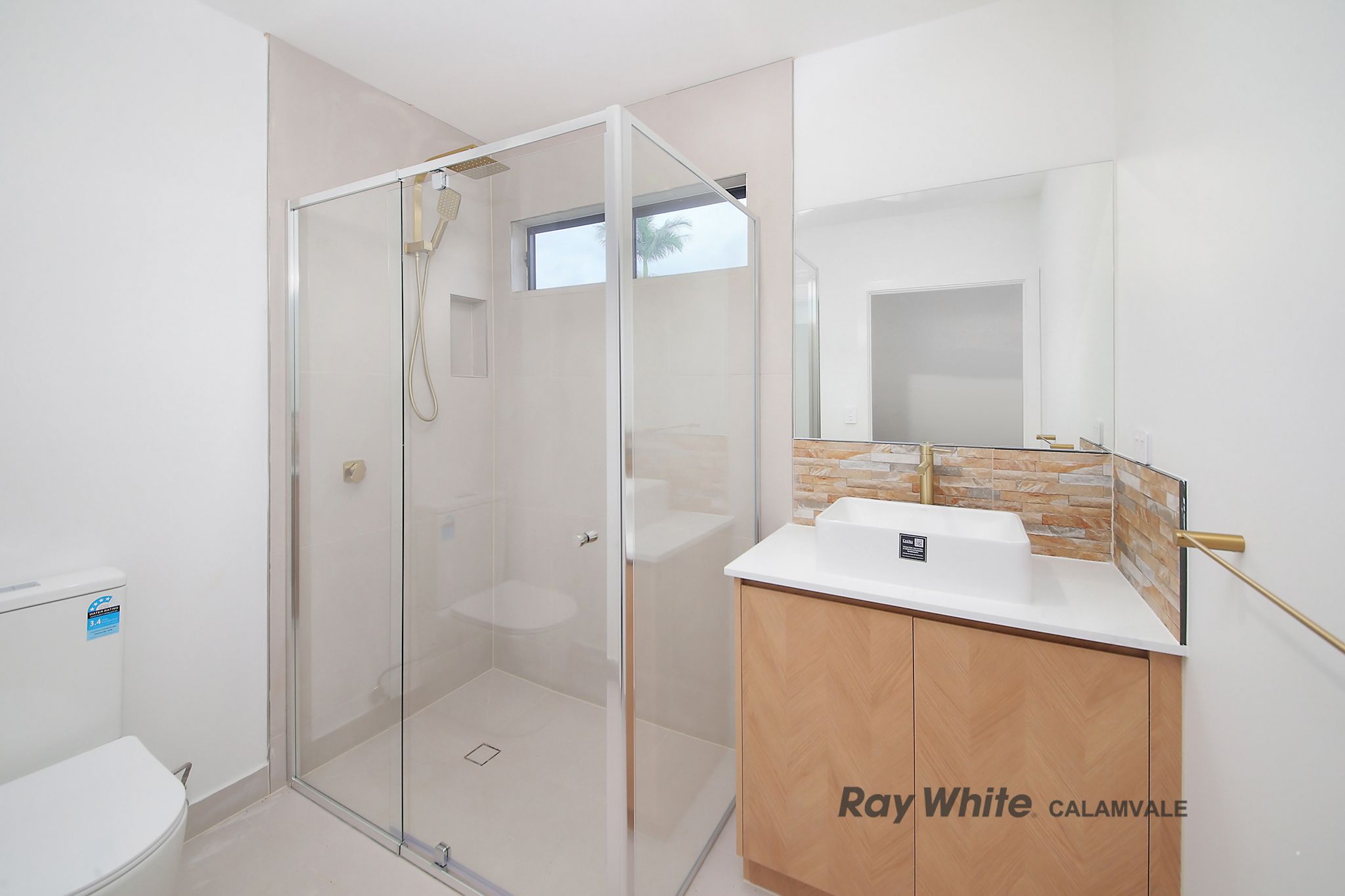 89 Munro Street — photo 11 of 29