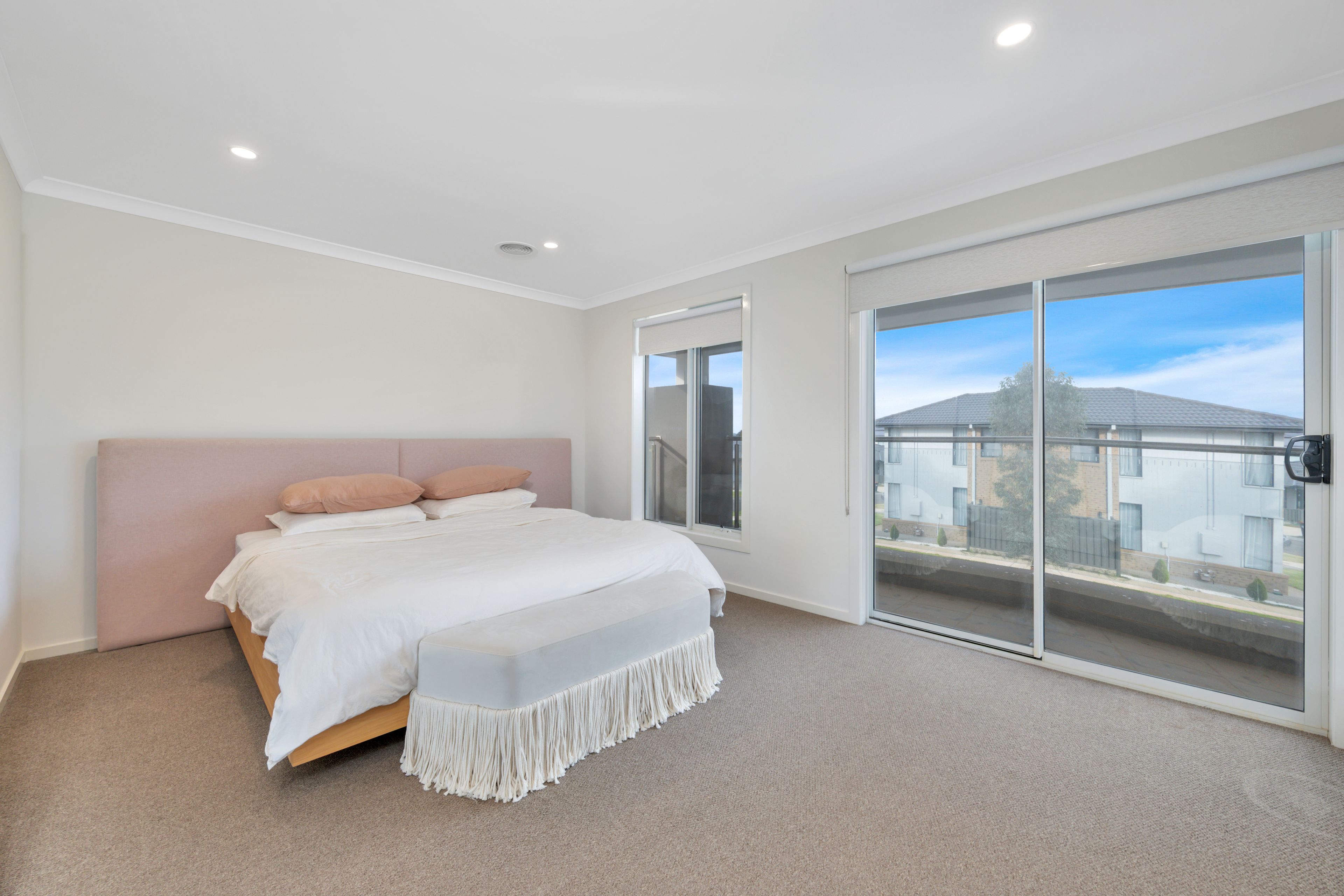 27 Noyce Way — photo 7 of 12