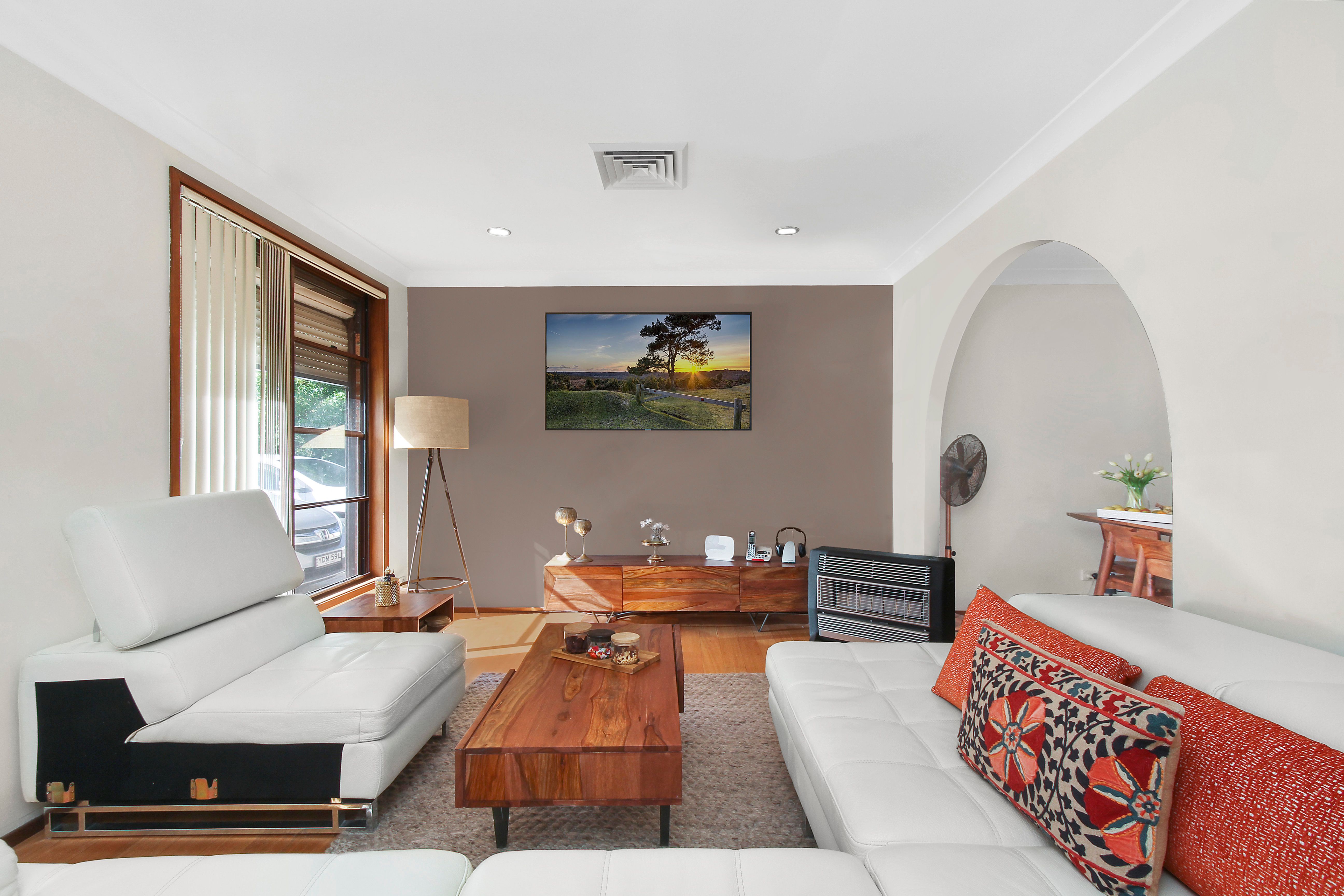 41 Arrowhead Road, Greenfield Park, NSW 2176