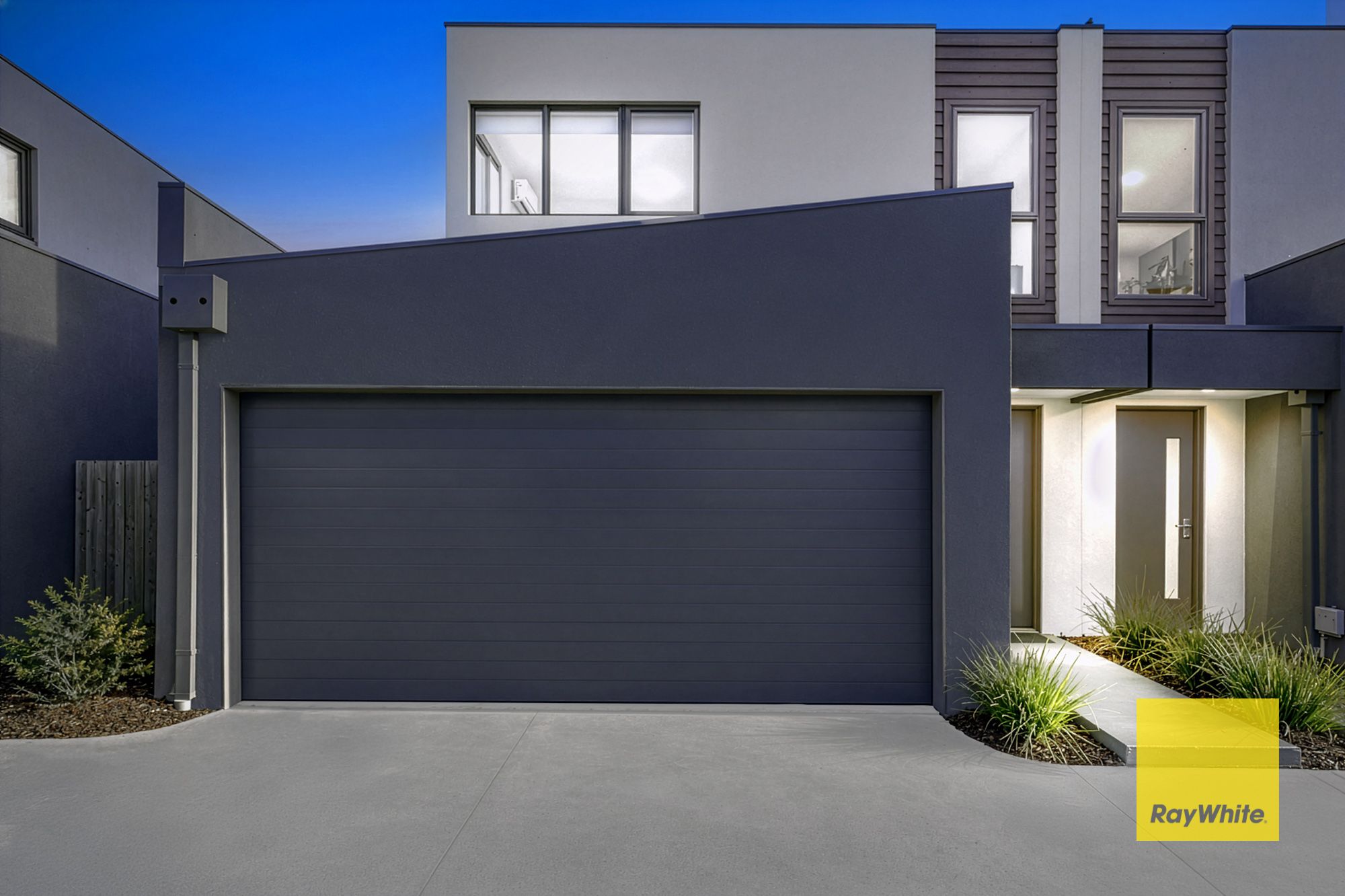 2/6 Sommerville Avenue — photo from Ray White Mernda