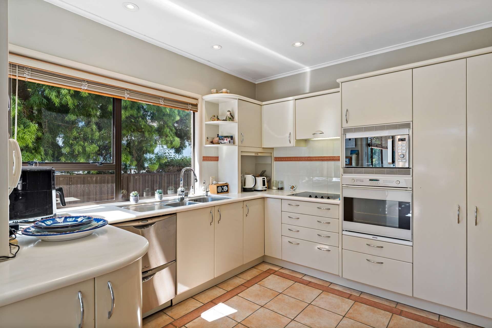 15 Marau Crescent photo 7