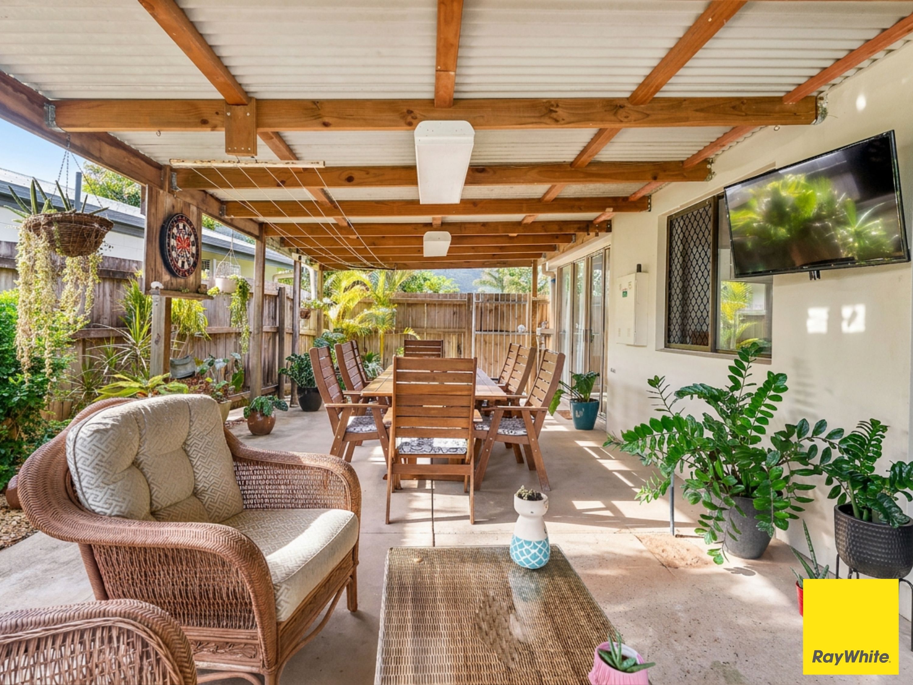 18 Moth Close, Edmonton, QLD 4869