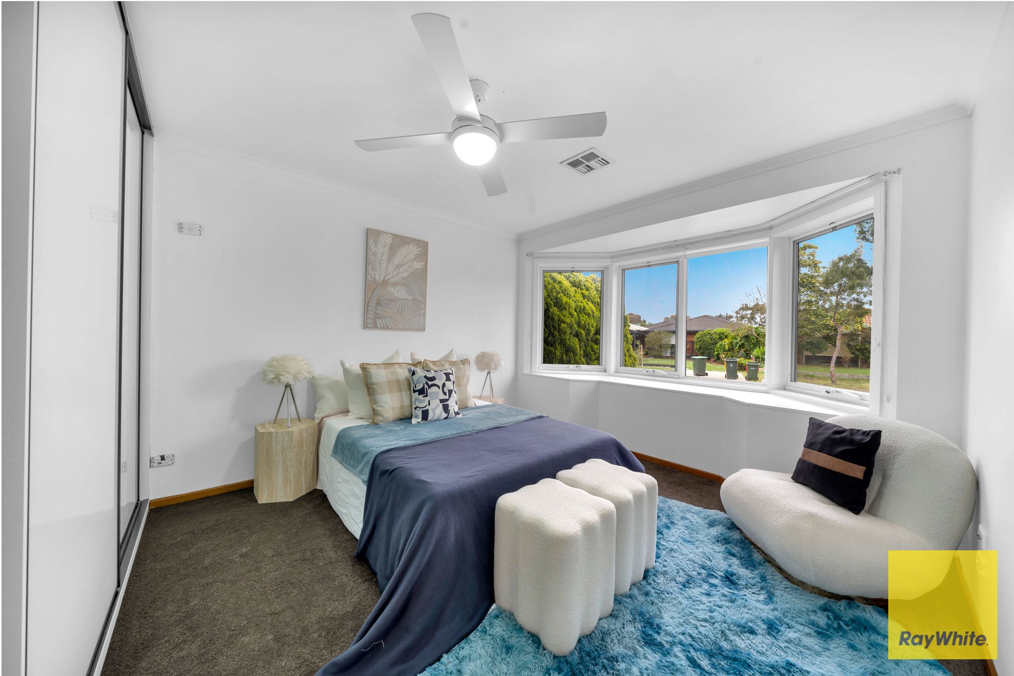10 Ashton Crescent — photo 15 of 30