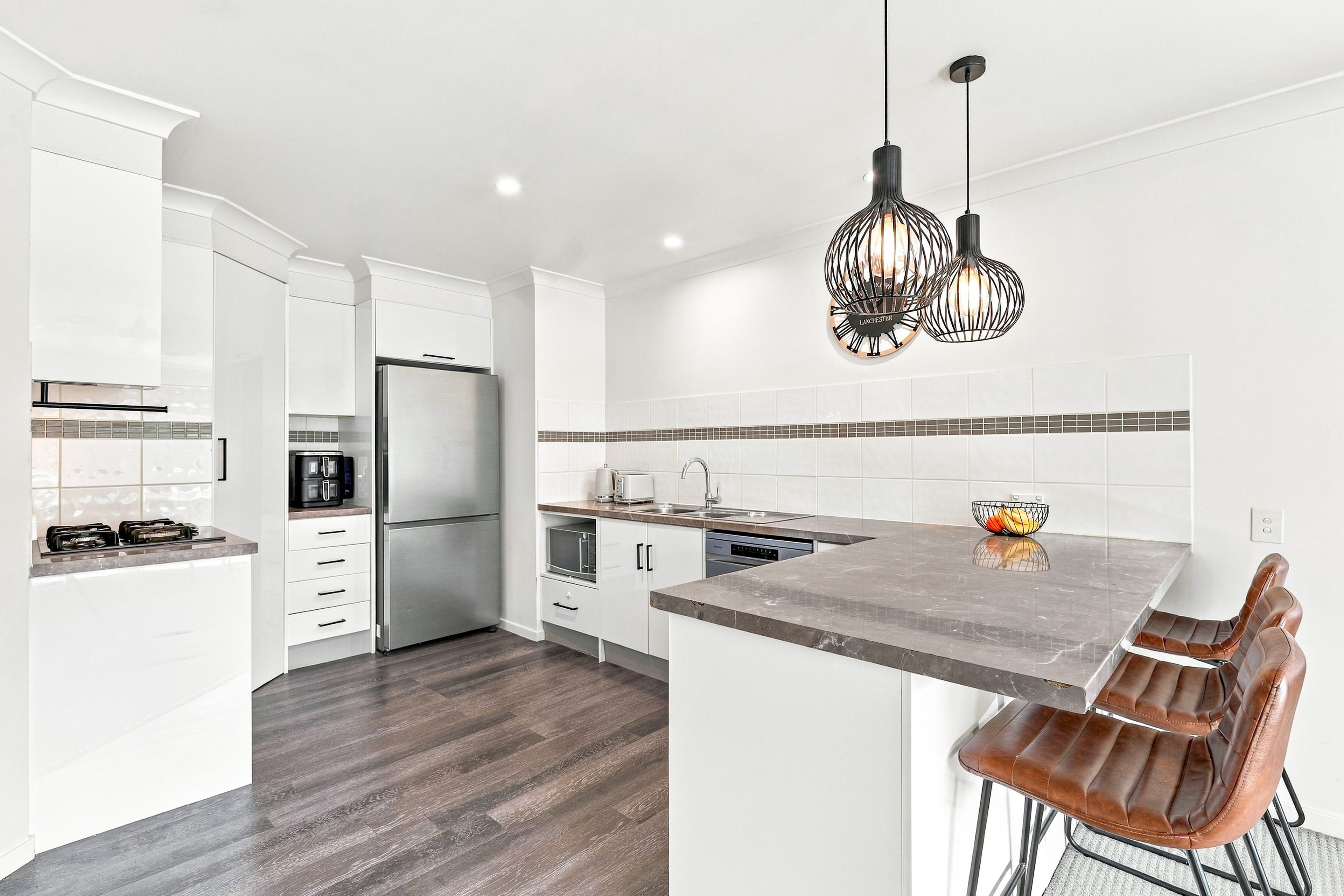 14 Belinda Close — photo 4 of 13