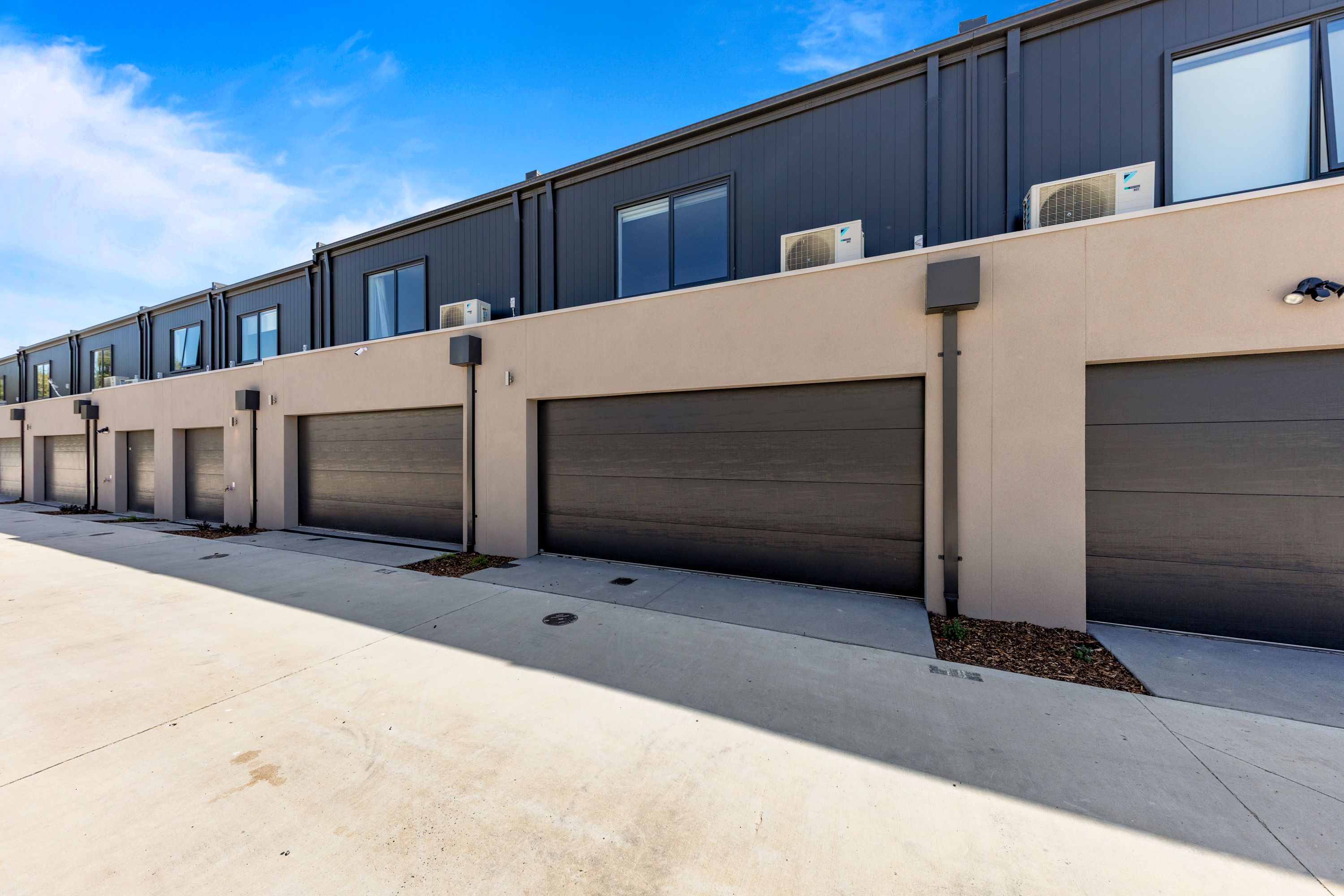 18 Pottersfield Walk — photo 17 of 22