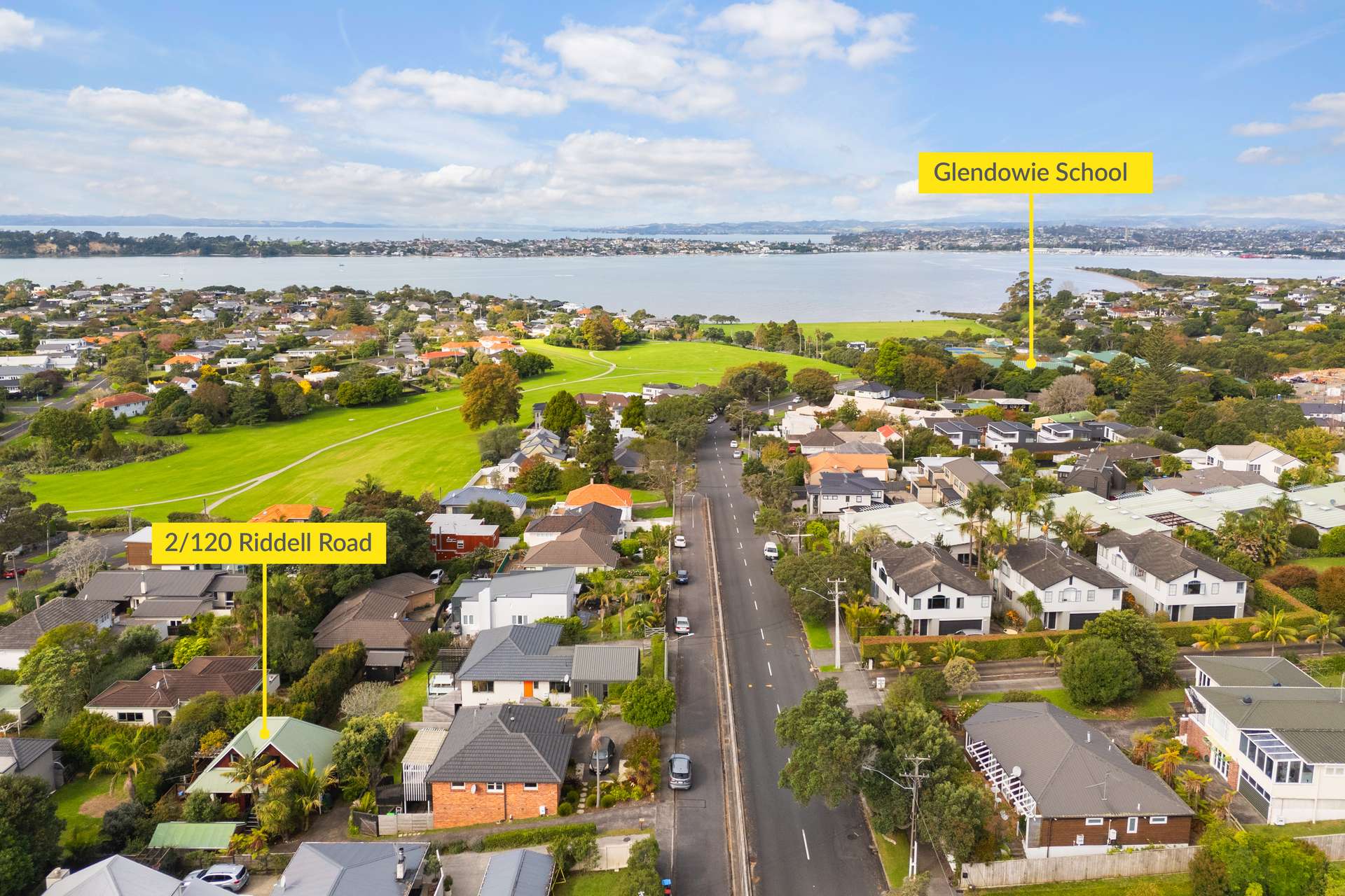 2/120 Riddell Road photo 17