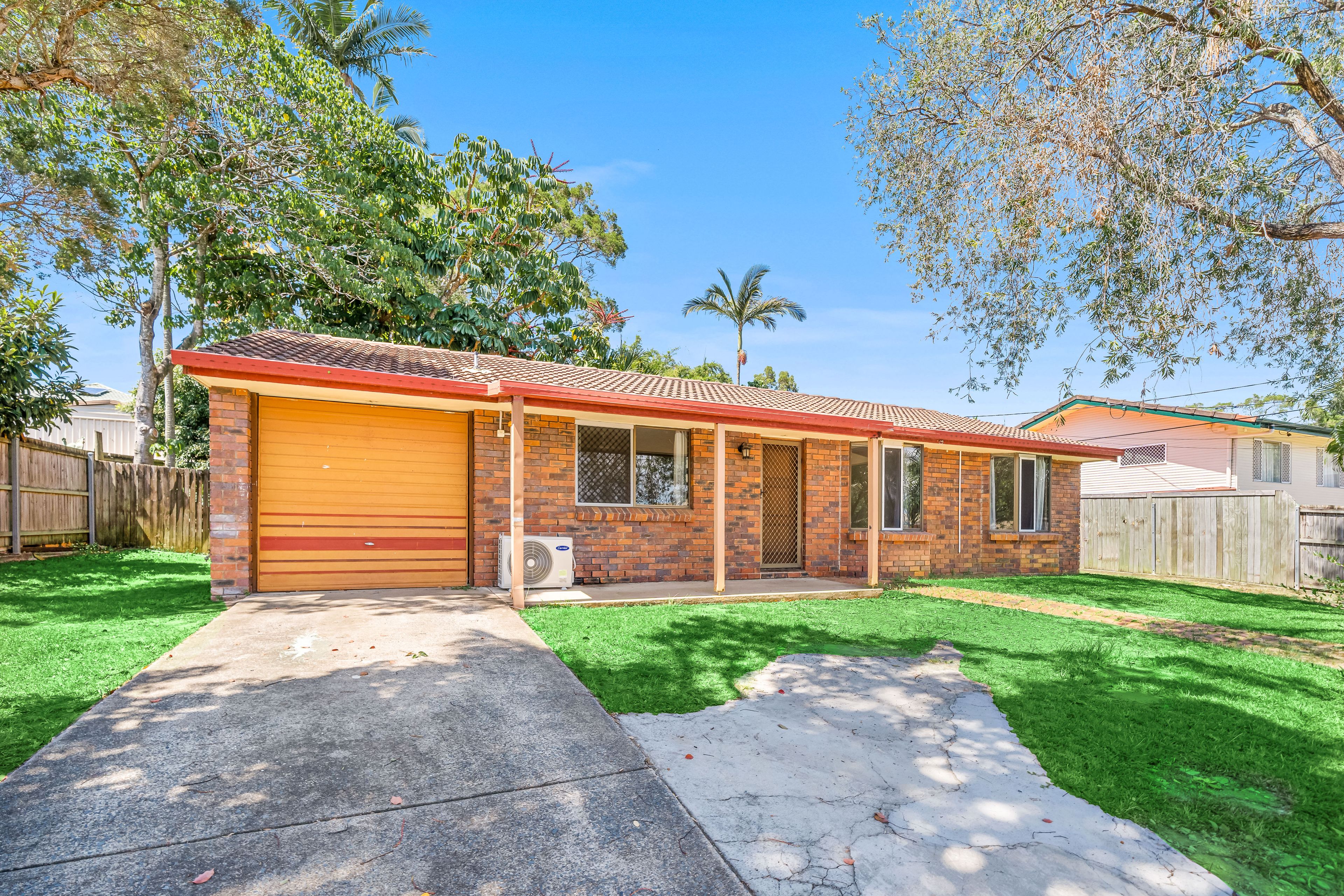 13 Briggs Road, Springwood, QLD 4127