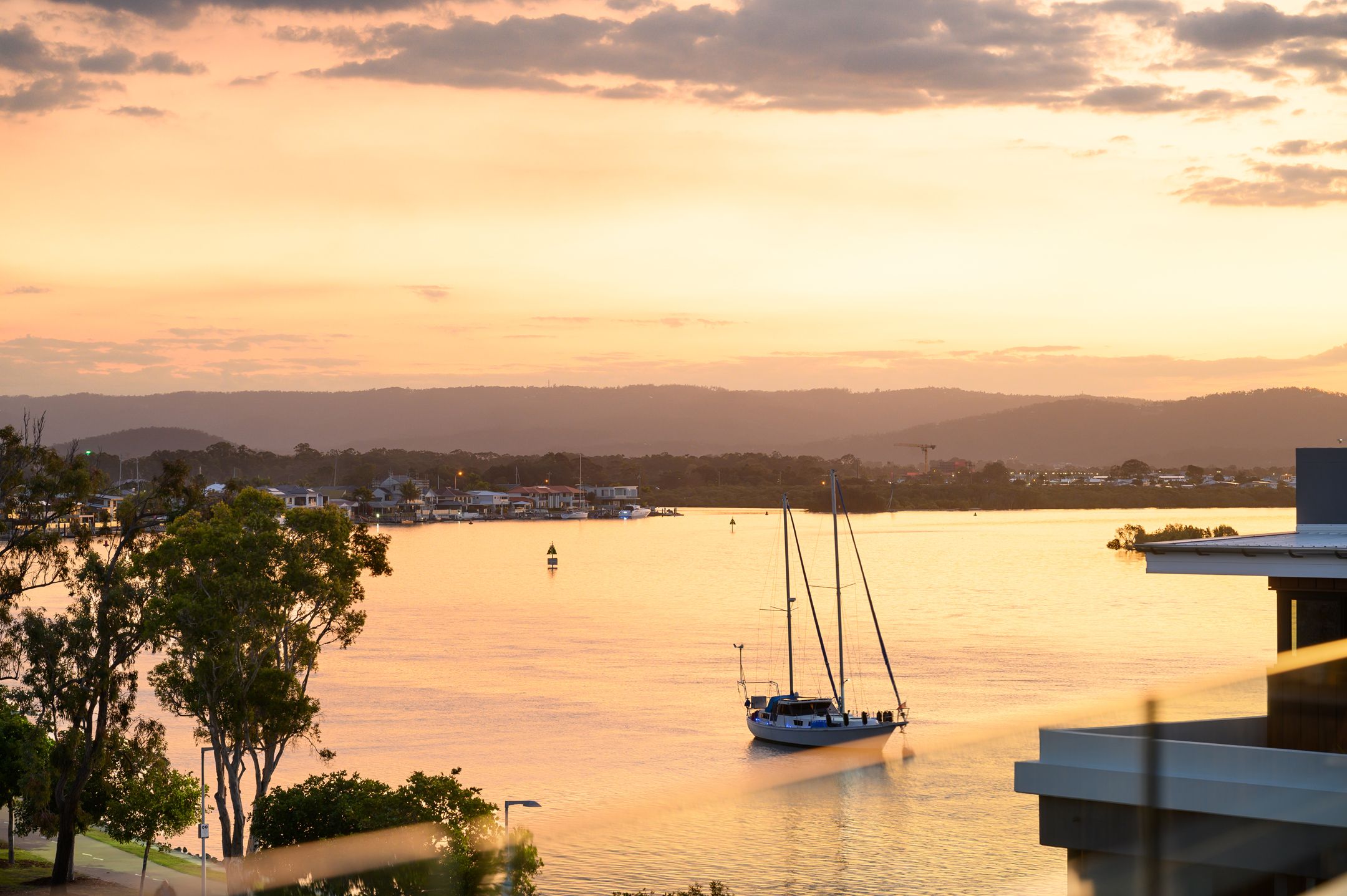 2401/1 Marina Promenade, Paradise Point, QLD 4216