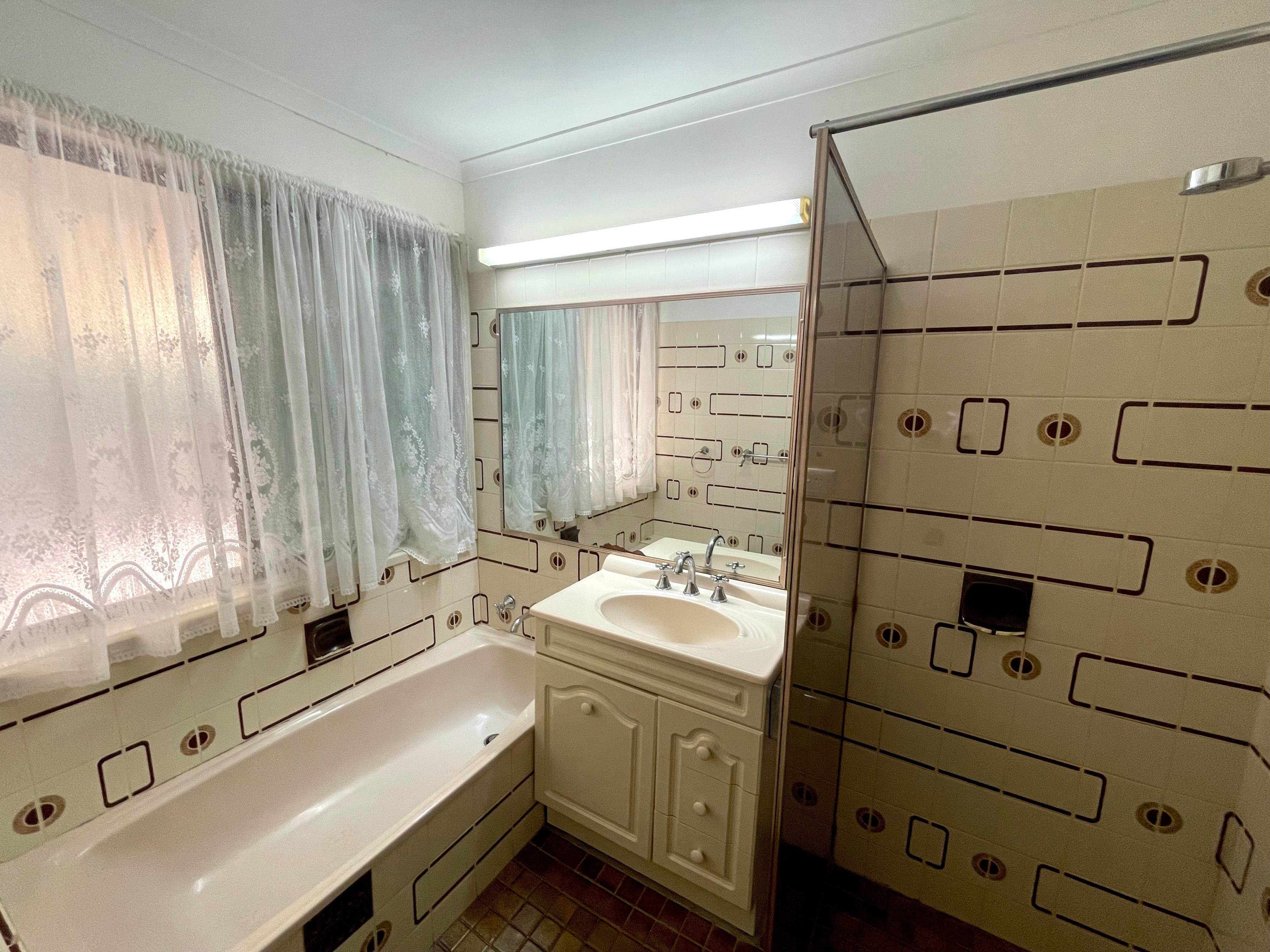 32 Abraham Drive — photo 7 of 14