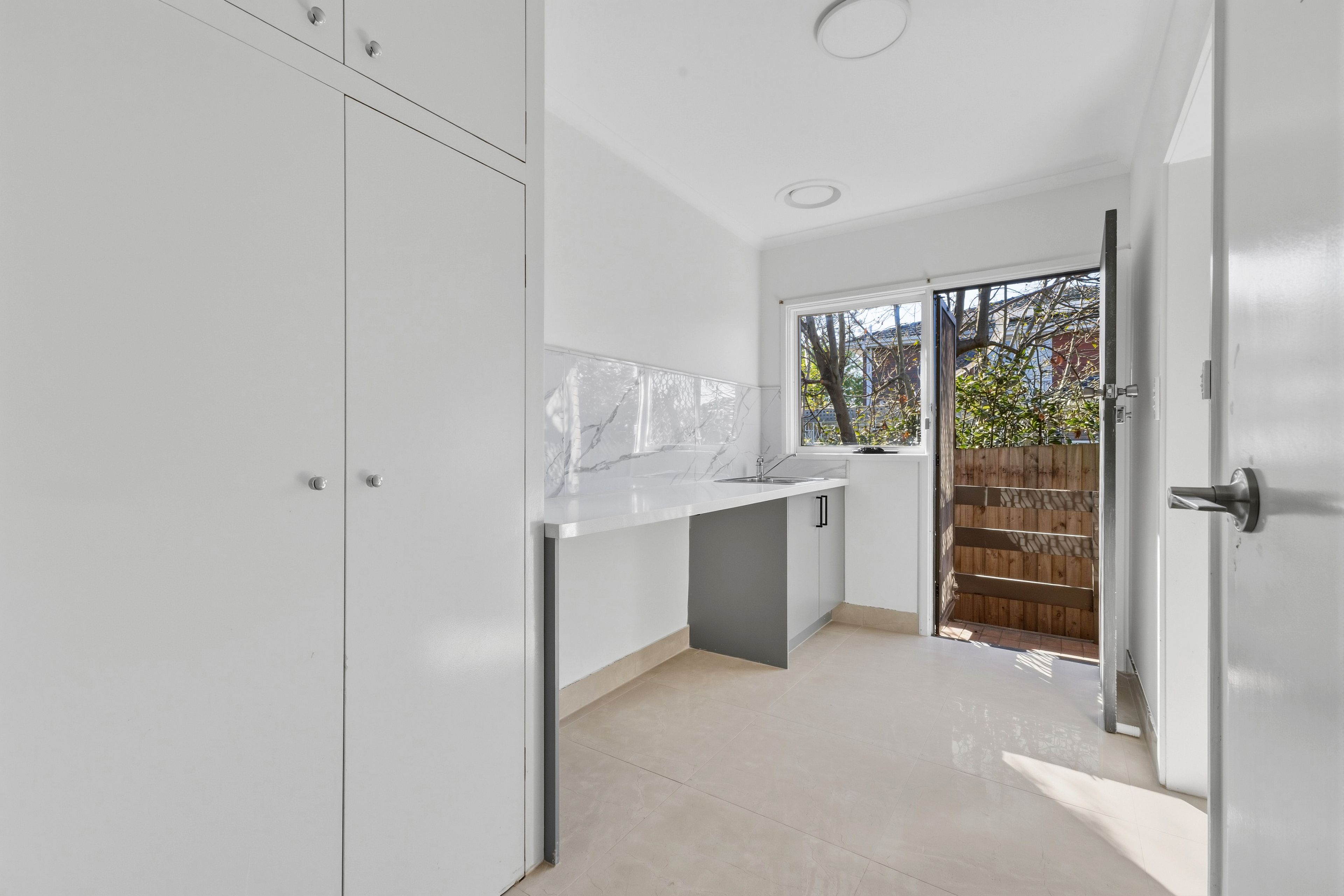 11 Newton Grove — photo 9 of 18
