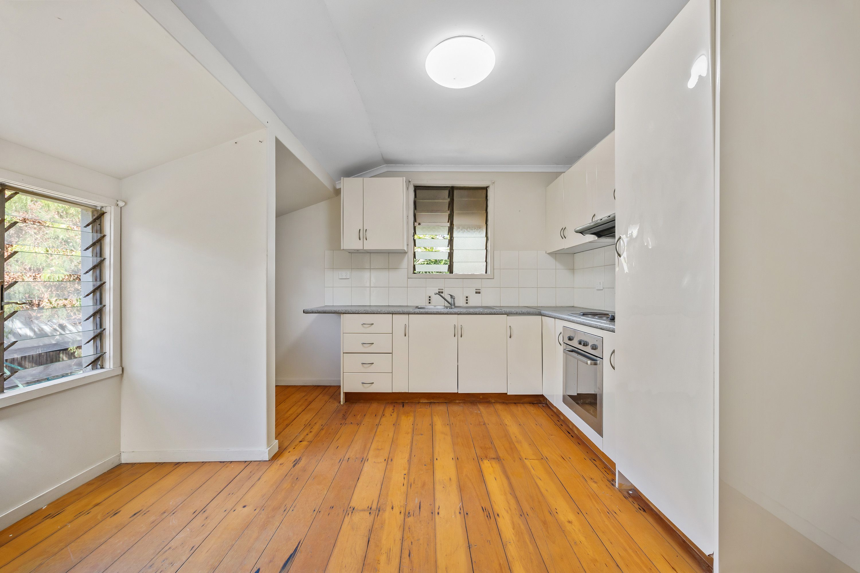 35 Roseberry Street — photo 15 of 25