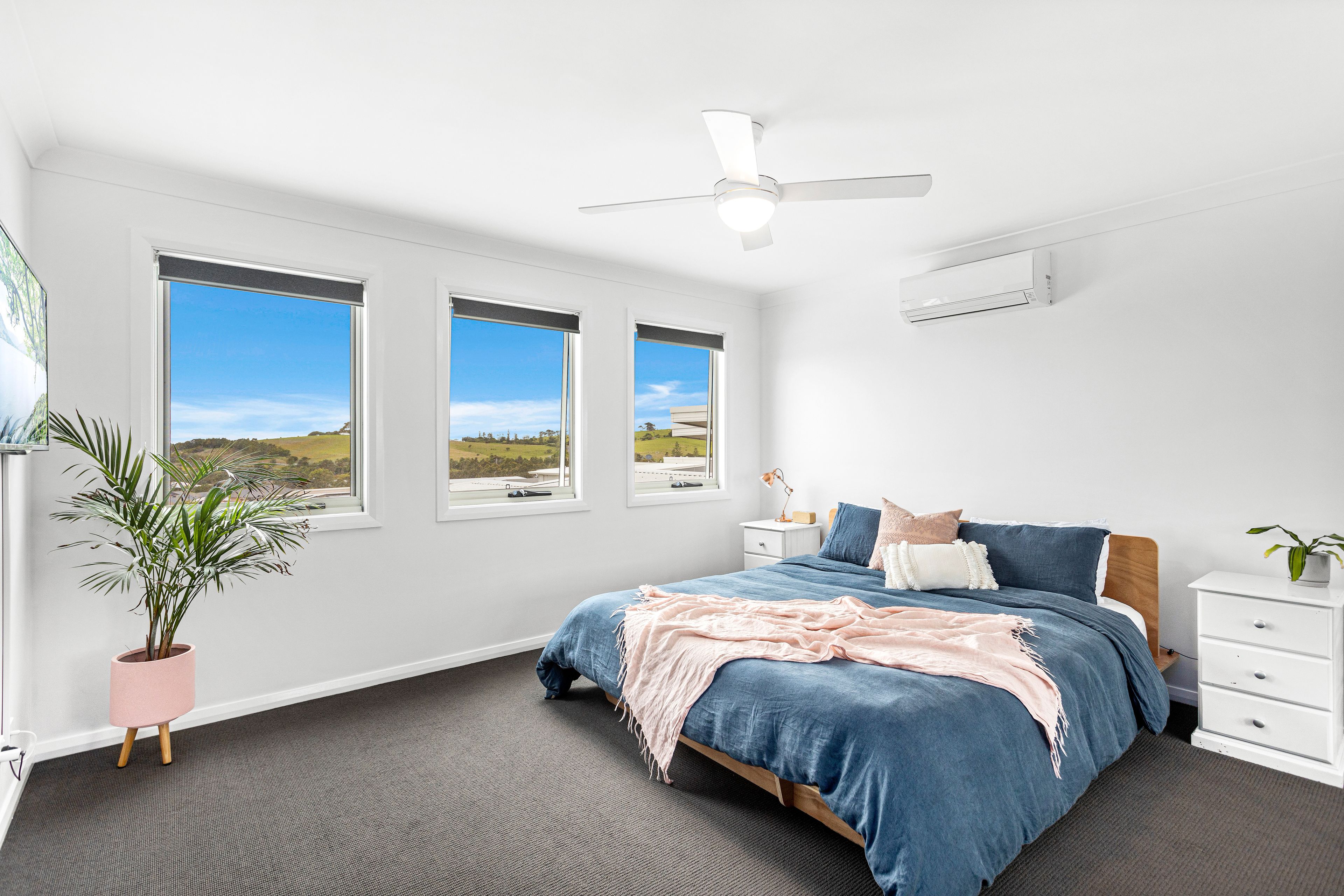 1 Rosemont Circuit, Flinders, NSW 2529