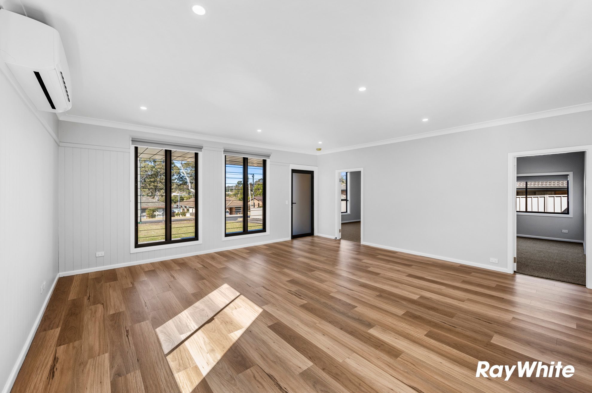22 Anderson Street — photo 6 of 27