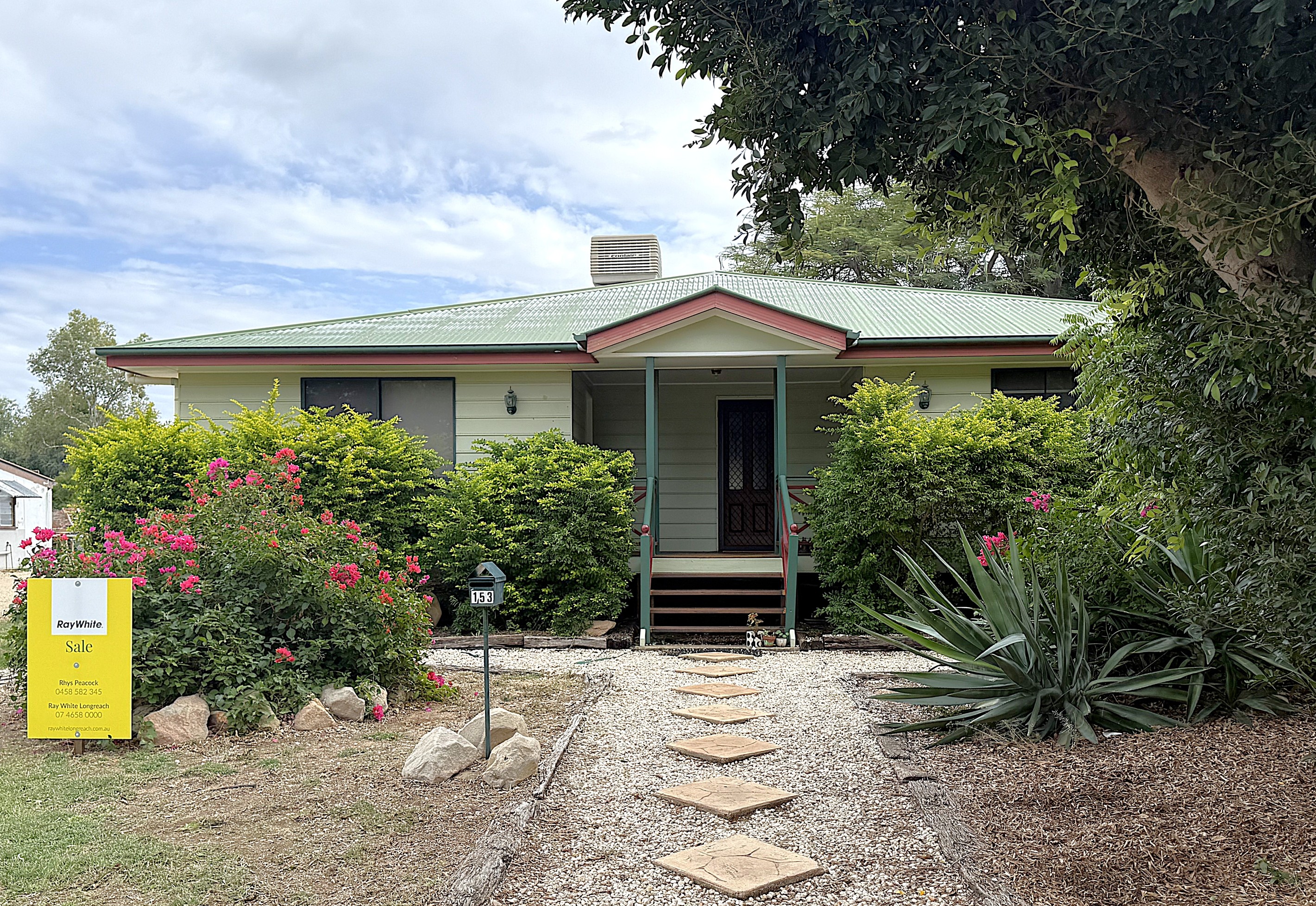 153 Crane Street, Longreach, QLD 4730