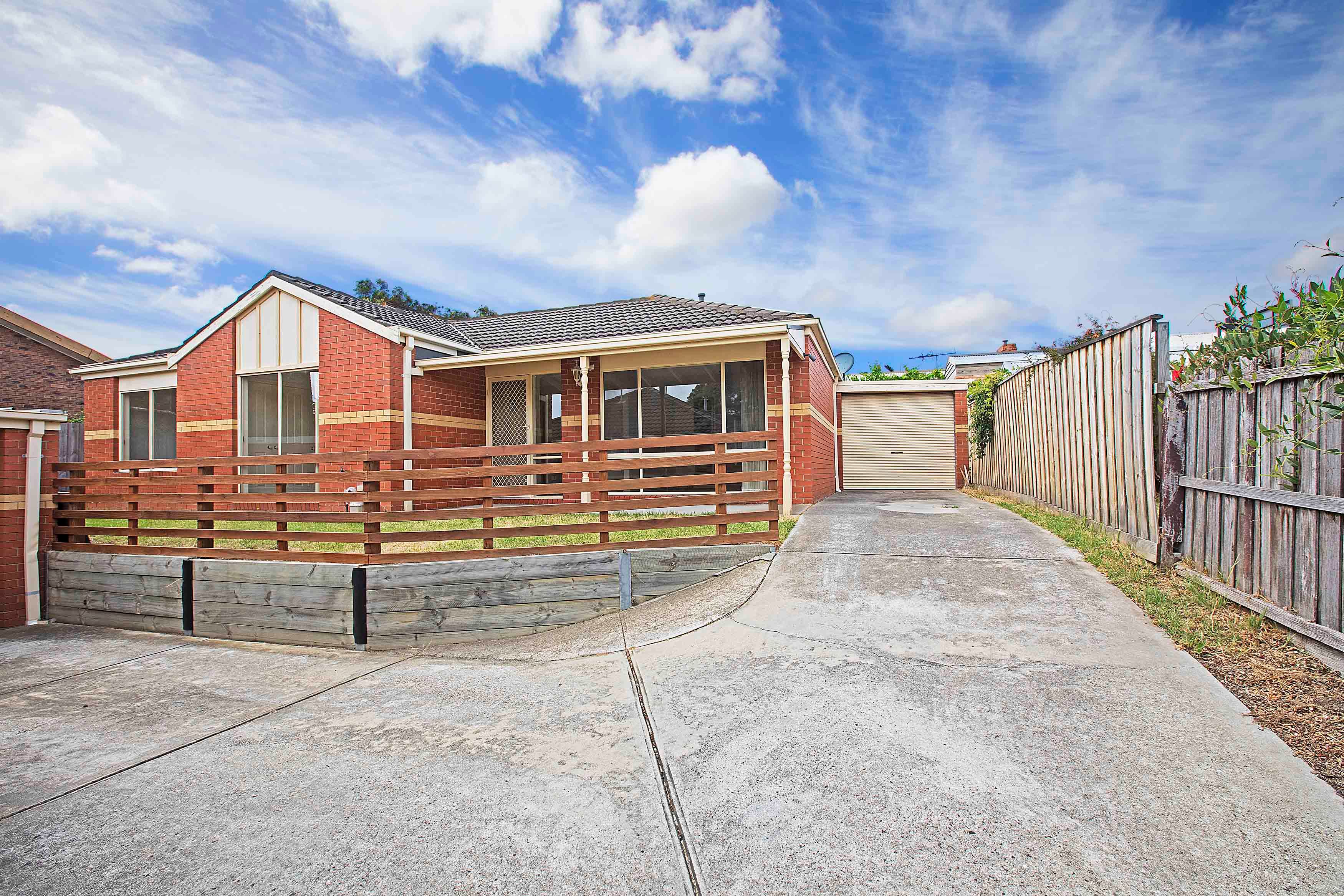 2/31 Moruya Drive, Grovedale, VIC 3216