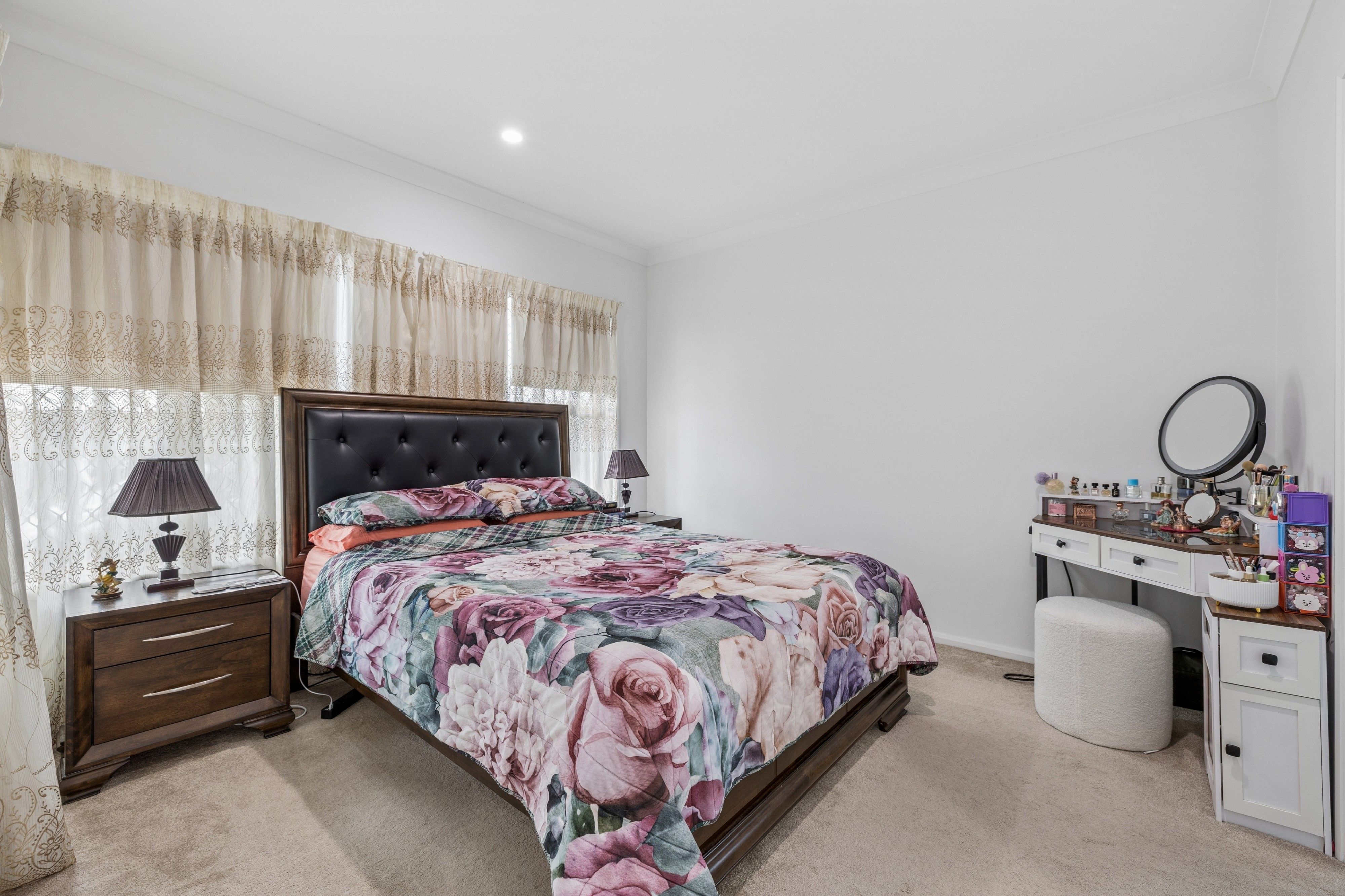 33 Rupert Crescent — photo 12 of 13