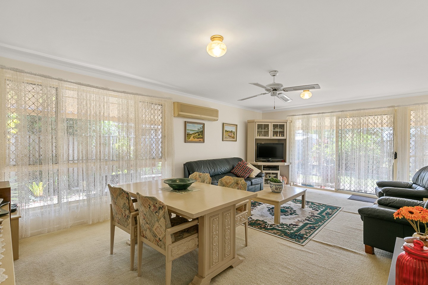 6 Jonwest Close, Torquay, QLD 4655