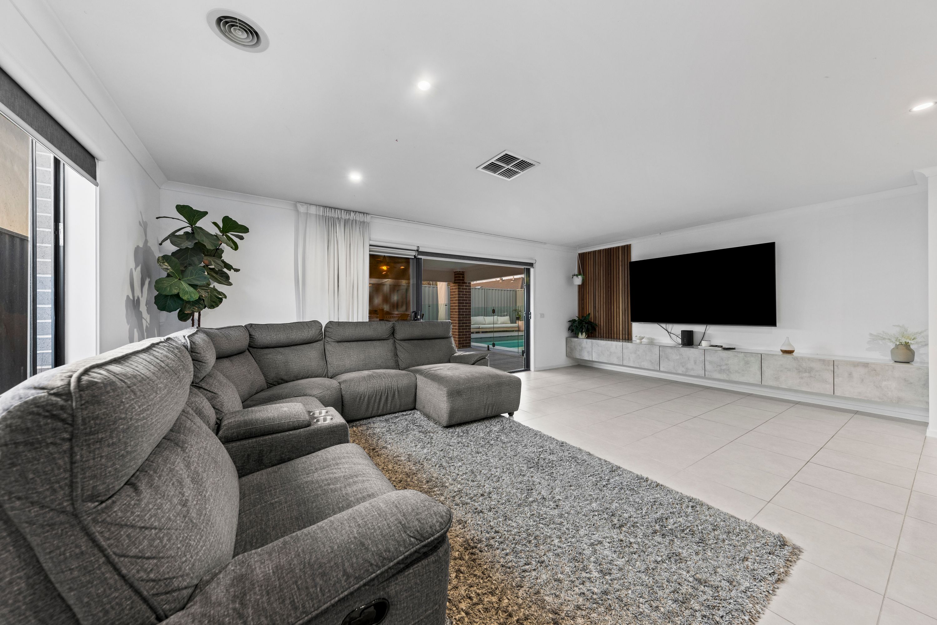 34 Joanne Way — photo 14 of 30