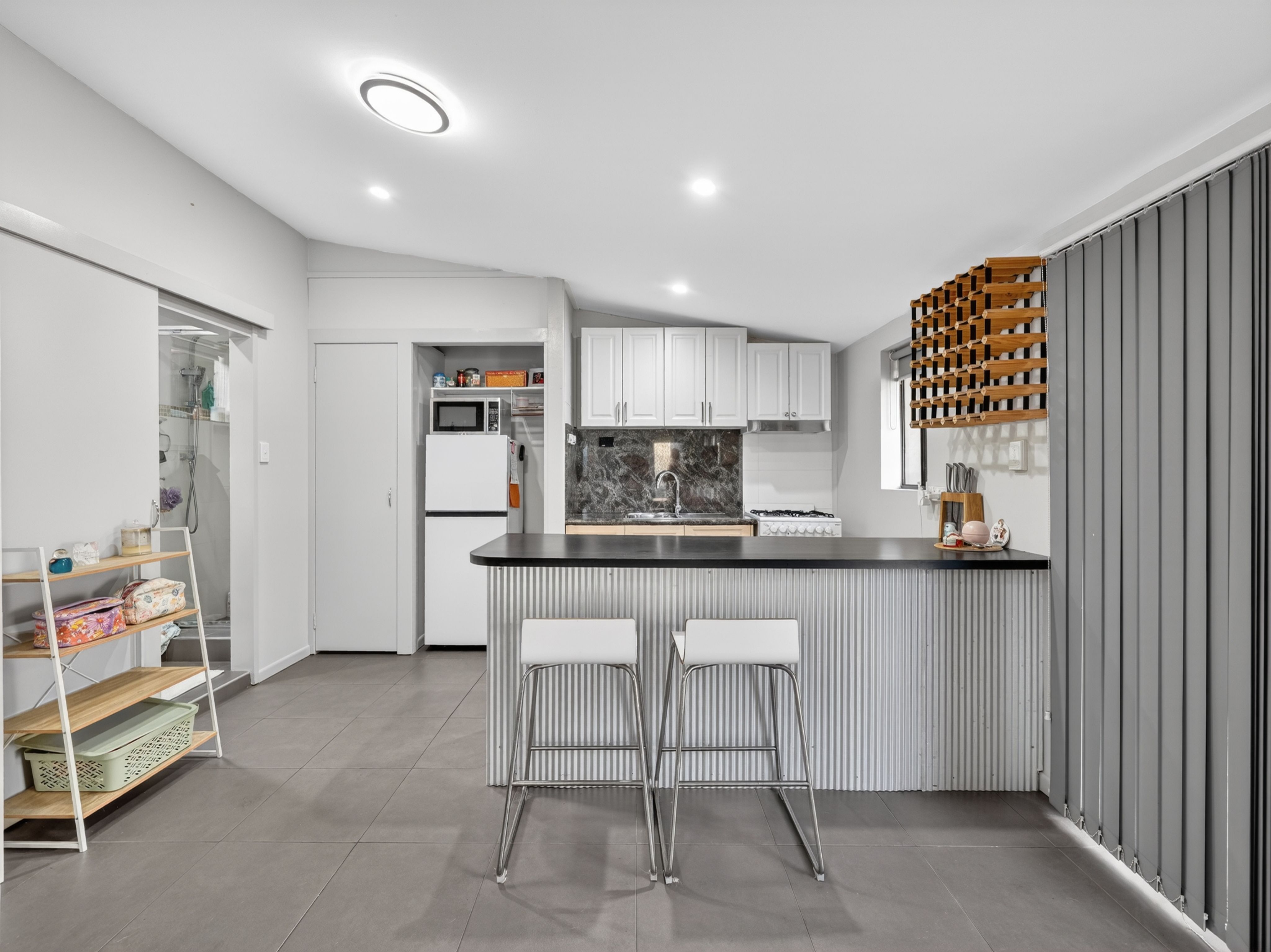 25 Hellen Street — photo 19 of 24