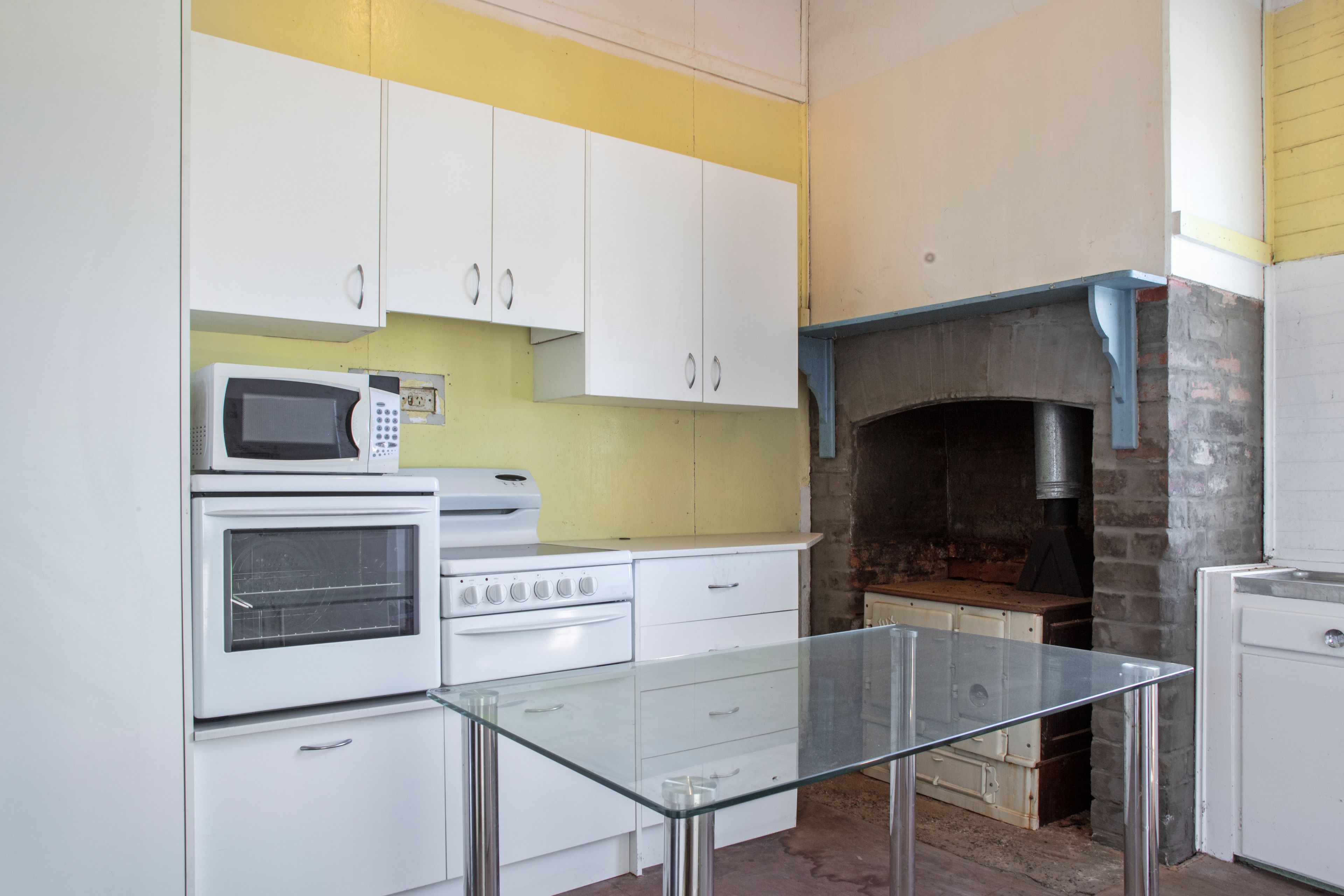 10 George Street, Junee, NSW 2663