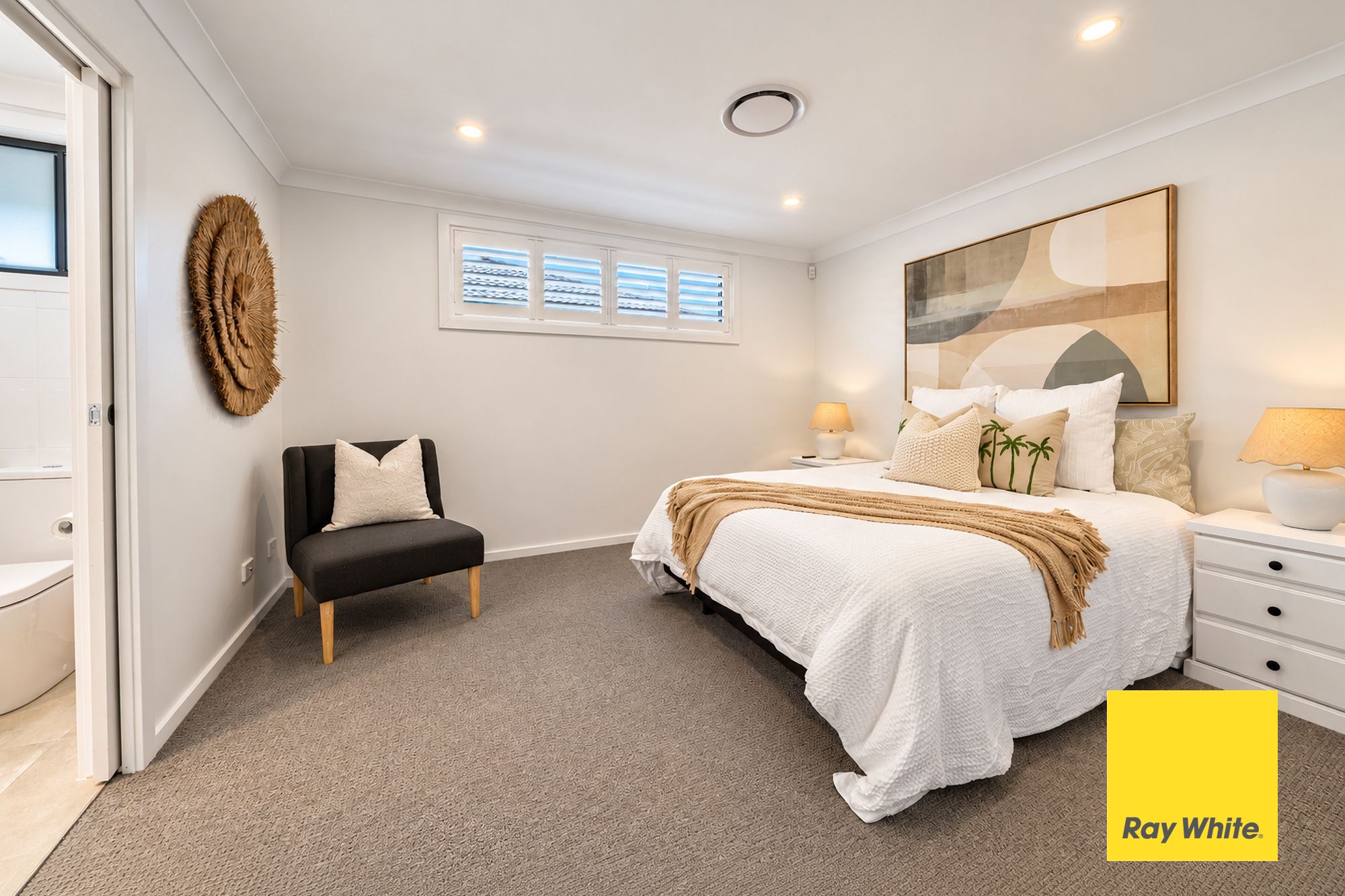 1/11-13 Victoria Road — photo 13 of 25