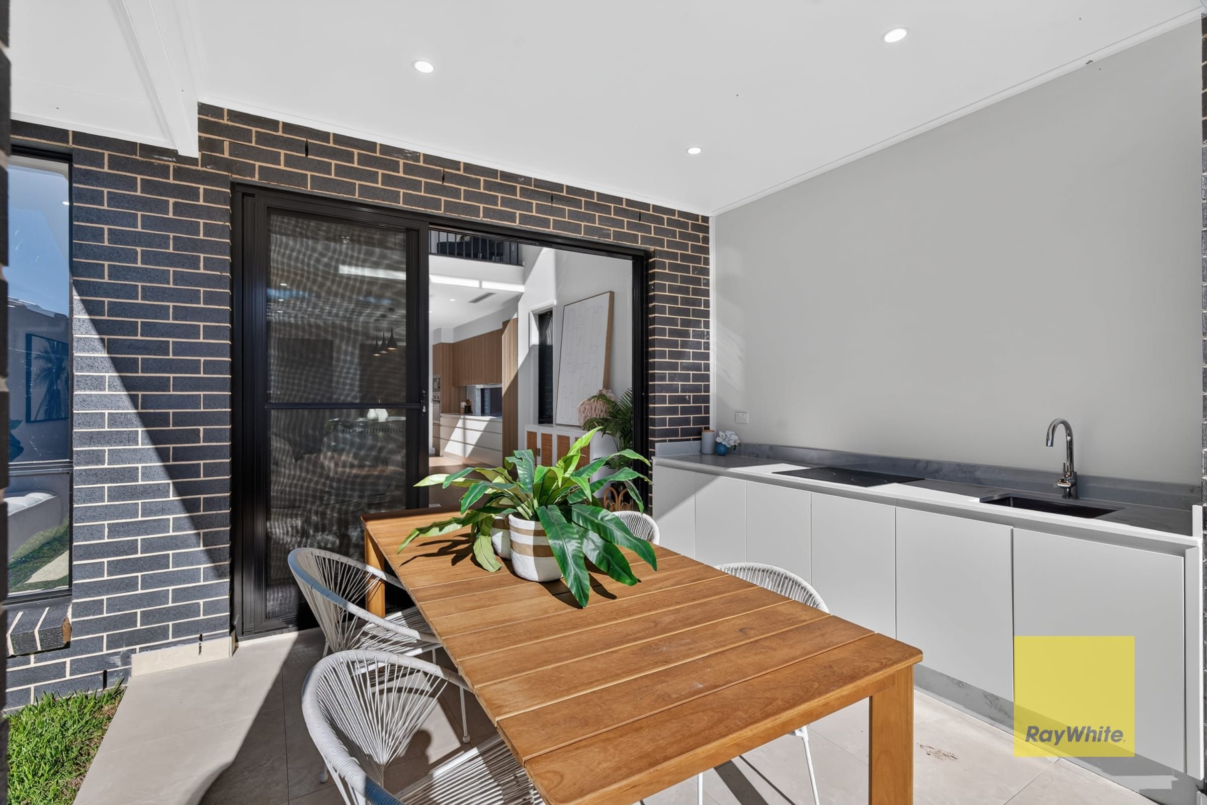 41 Donald Avenue — photo 27 of 28