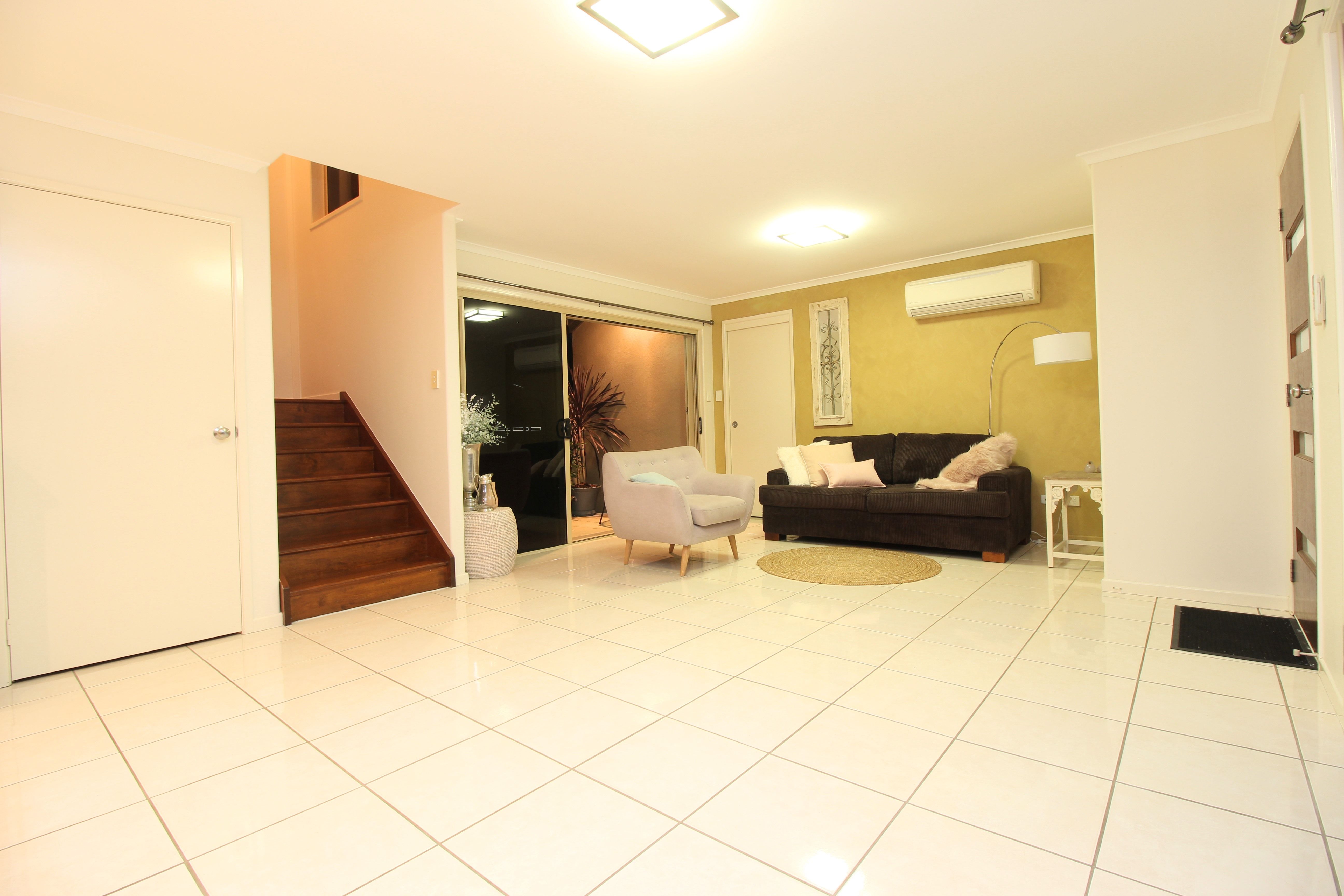 1/14 Mayfair Drive, Emerald, QLD 4720