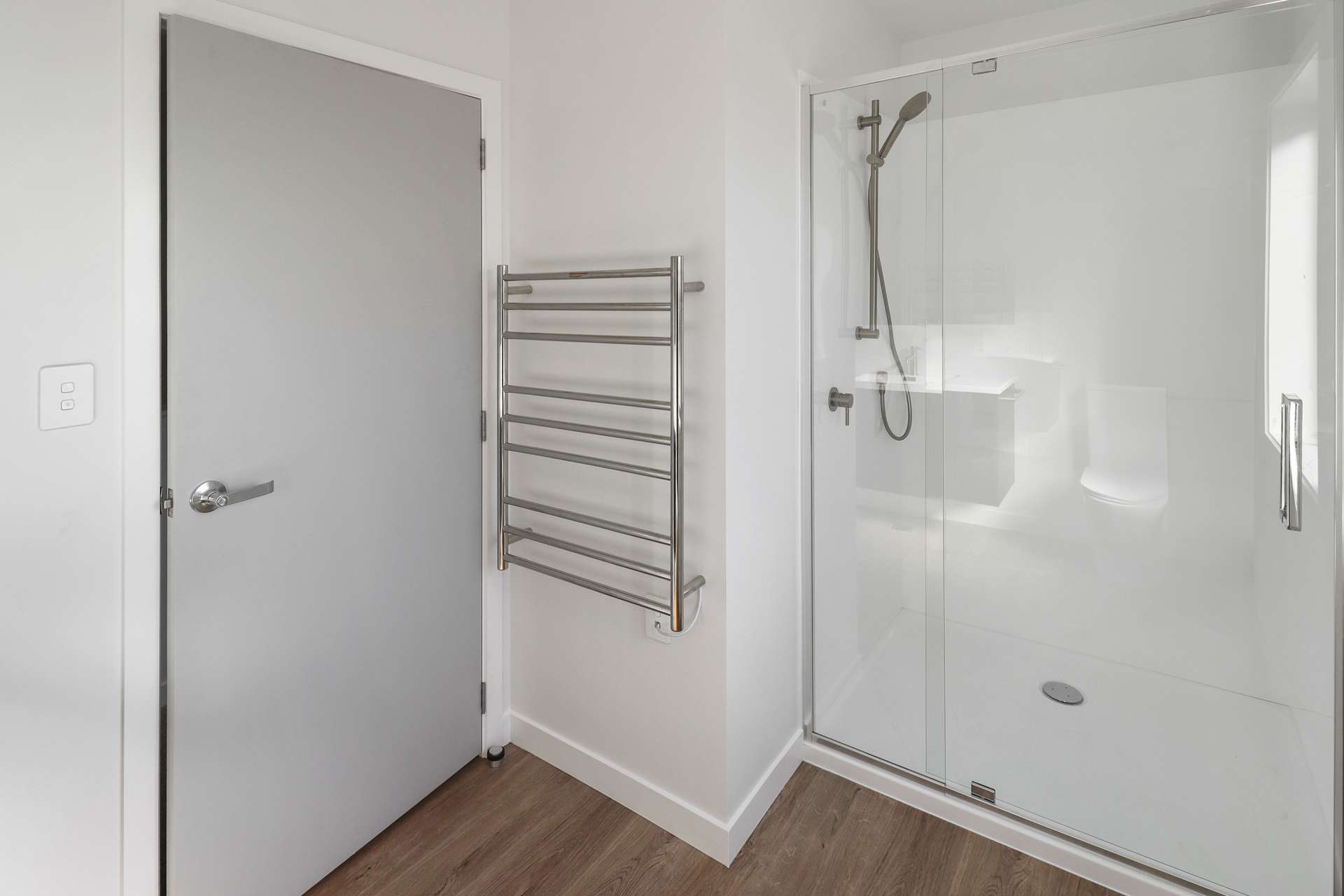 48a Ashton Avenue photo 7
