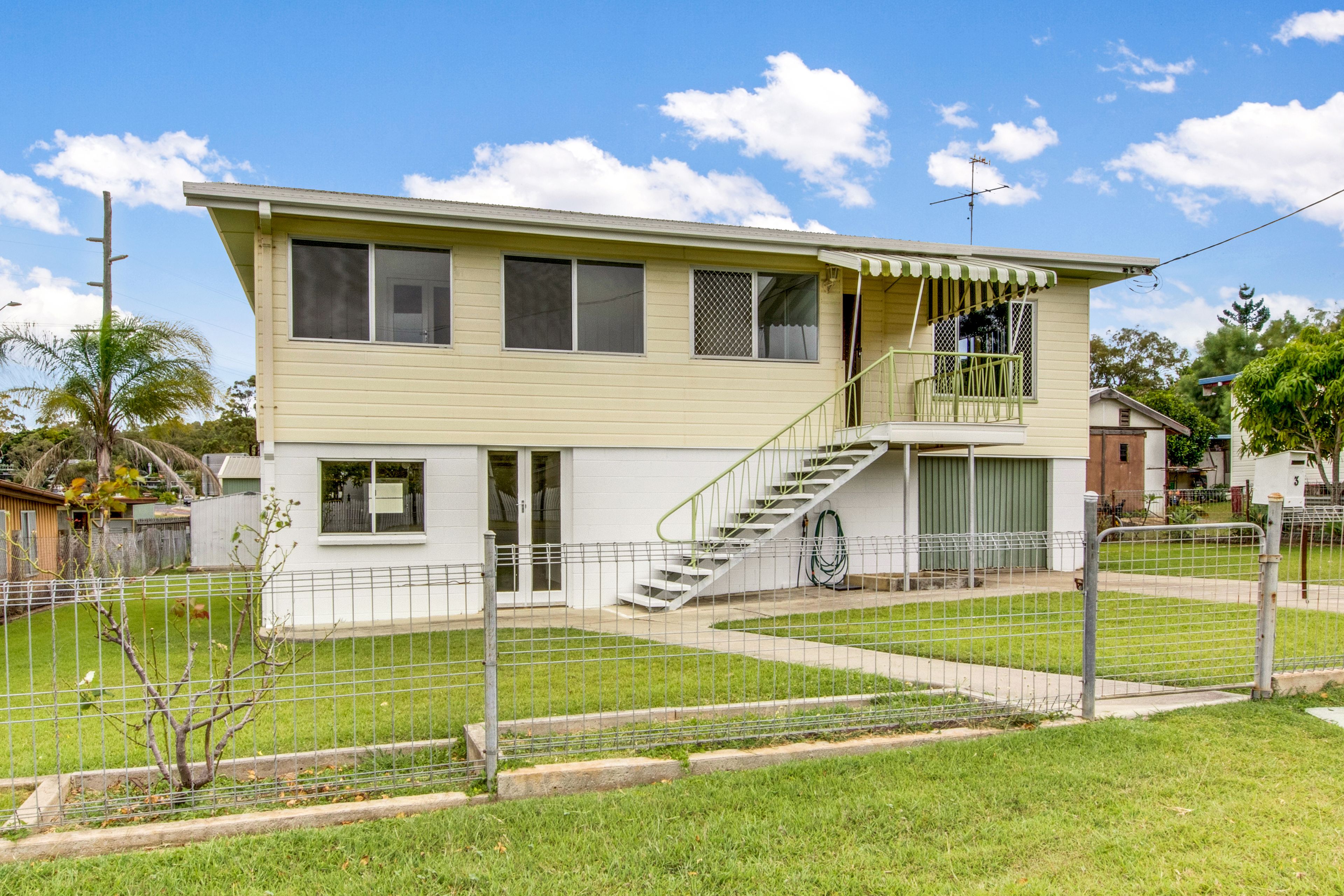 3 Margaret Street, South Gladstone, QLD 4680