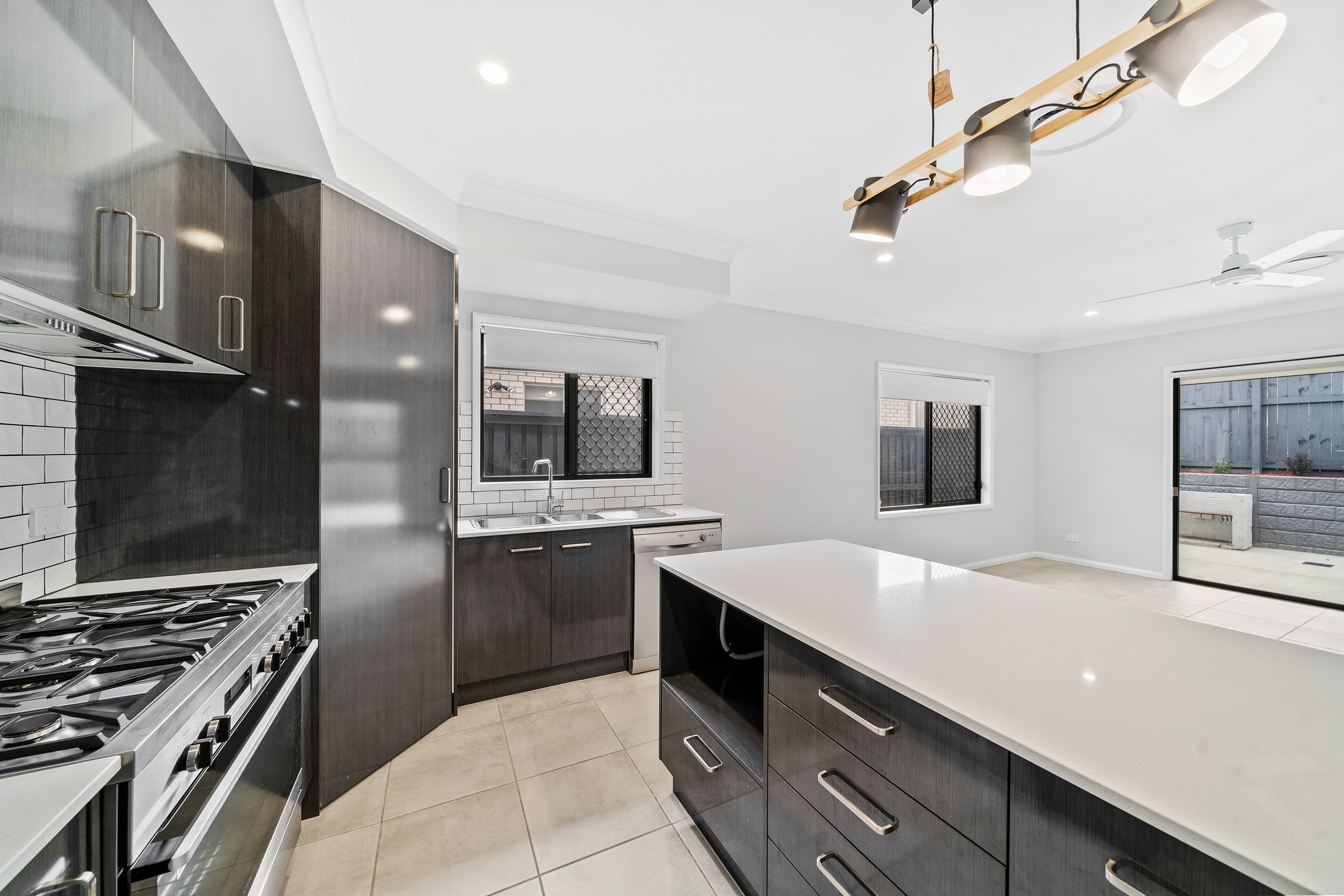 10 Georgina Street, FLAGSTONE, QLD 4280