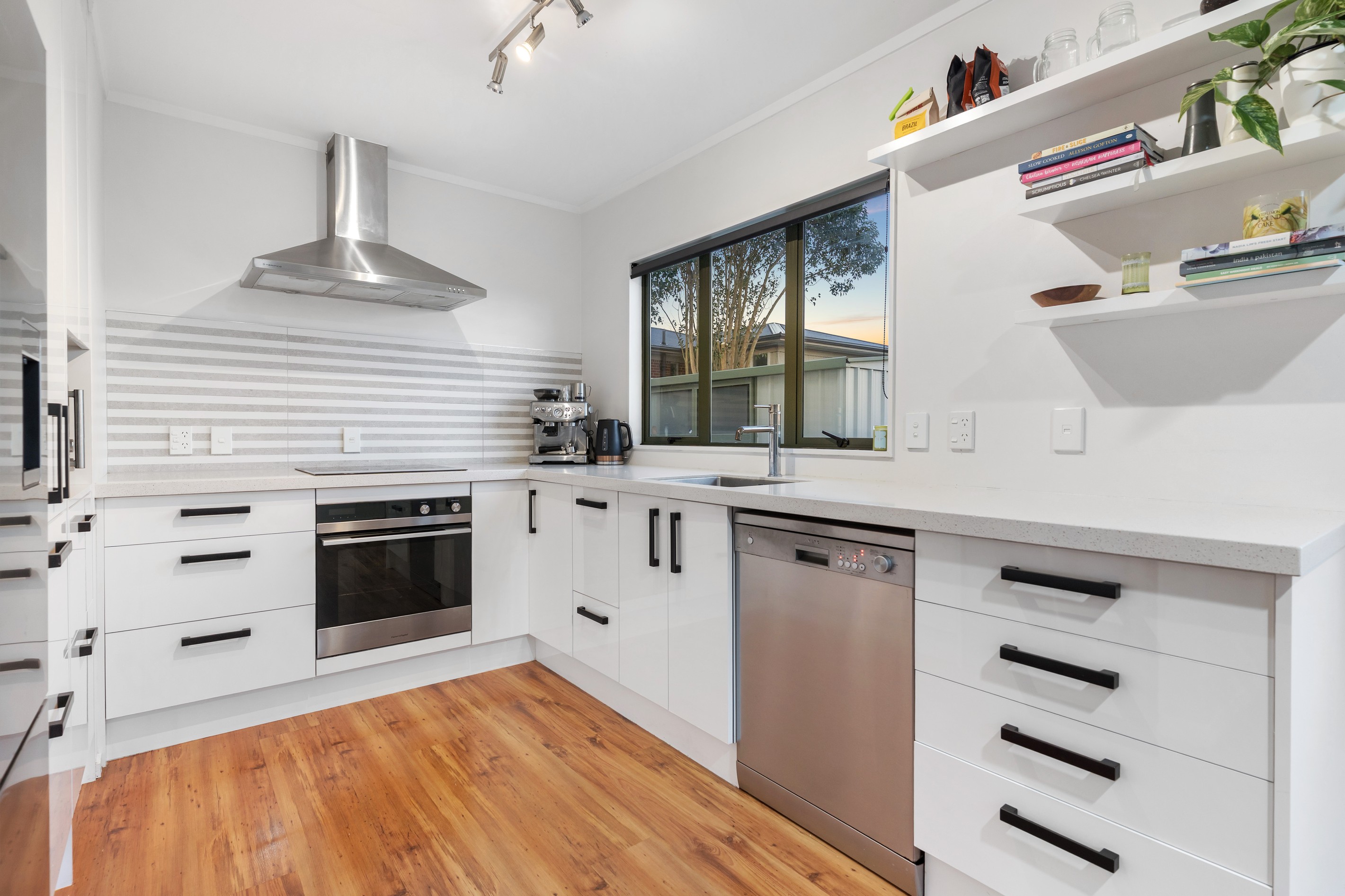 61a Totara Road, Te Atatu Peninsula, Waitakere City