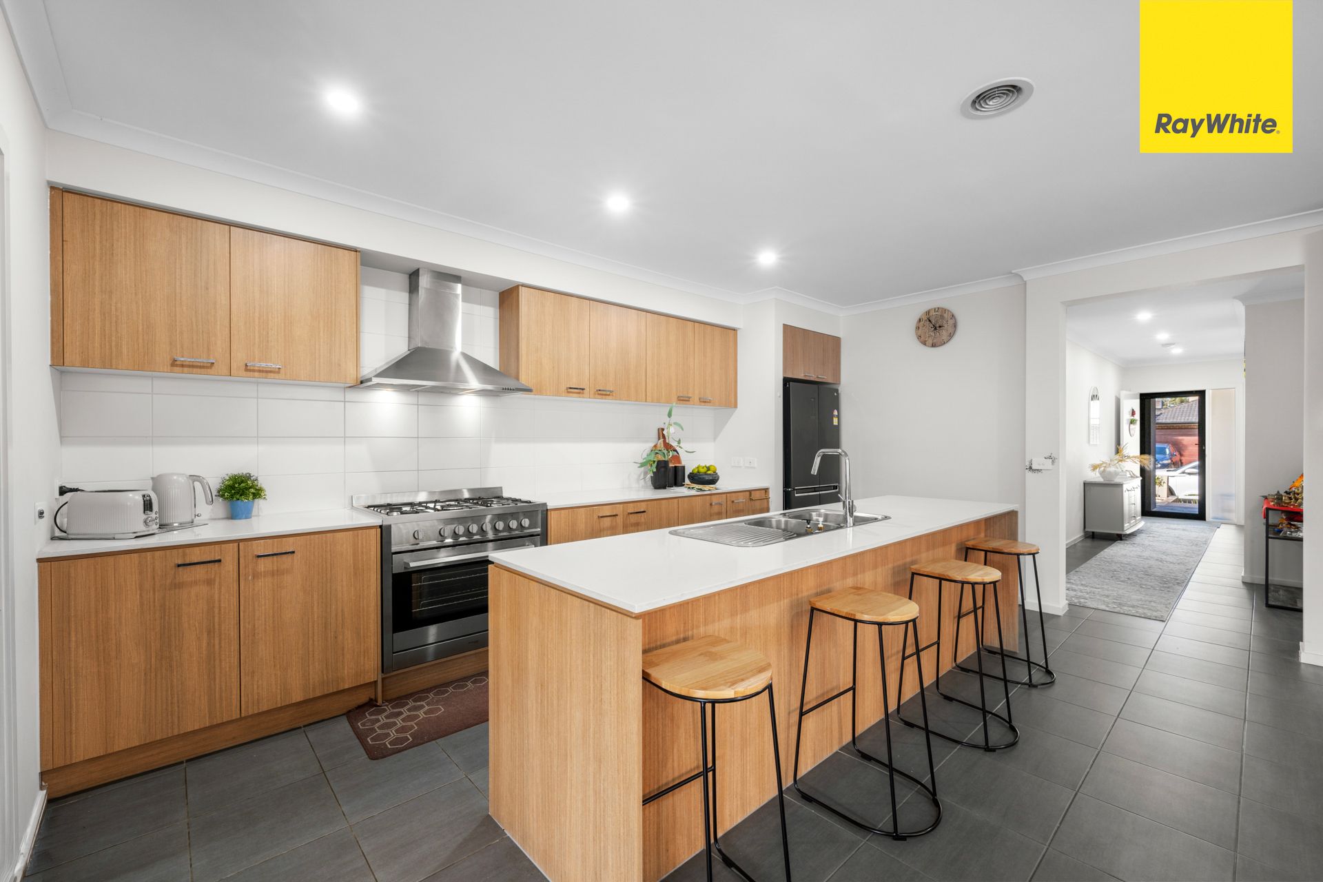 11 Macalister Grove — photo 9 of 23