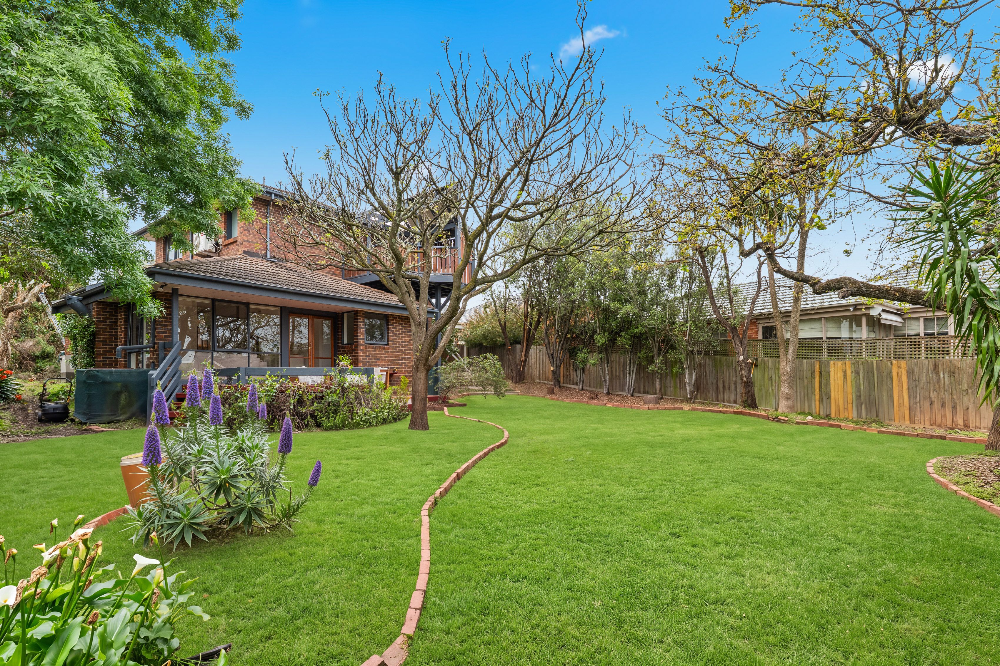 5/45 Yerrin Street — photo 7 of 12