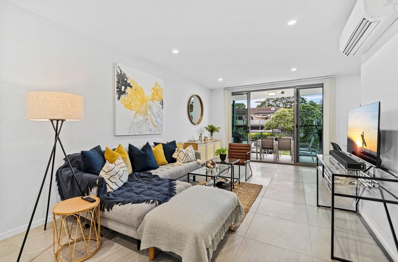 6/40 Redfern Street — photo 3 of 12
