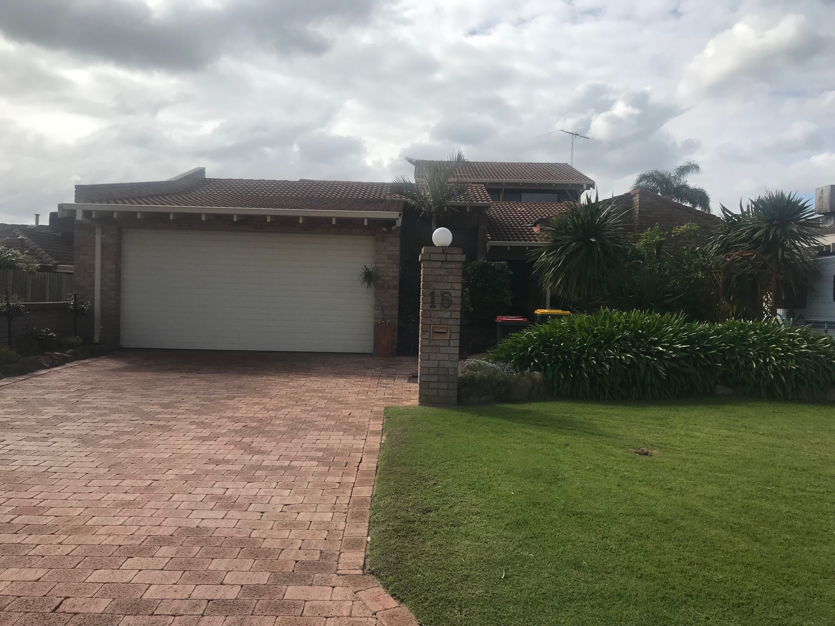 16 Chessington Way, Kingsley, WA 6026