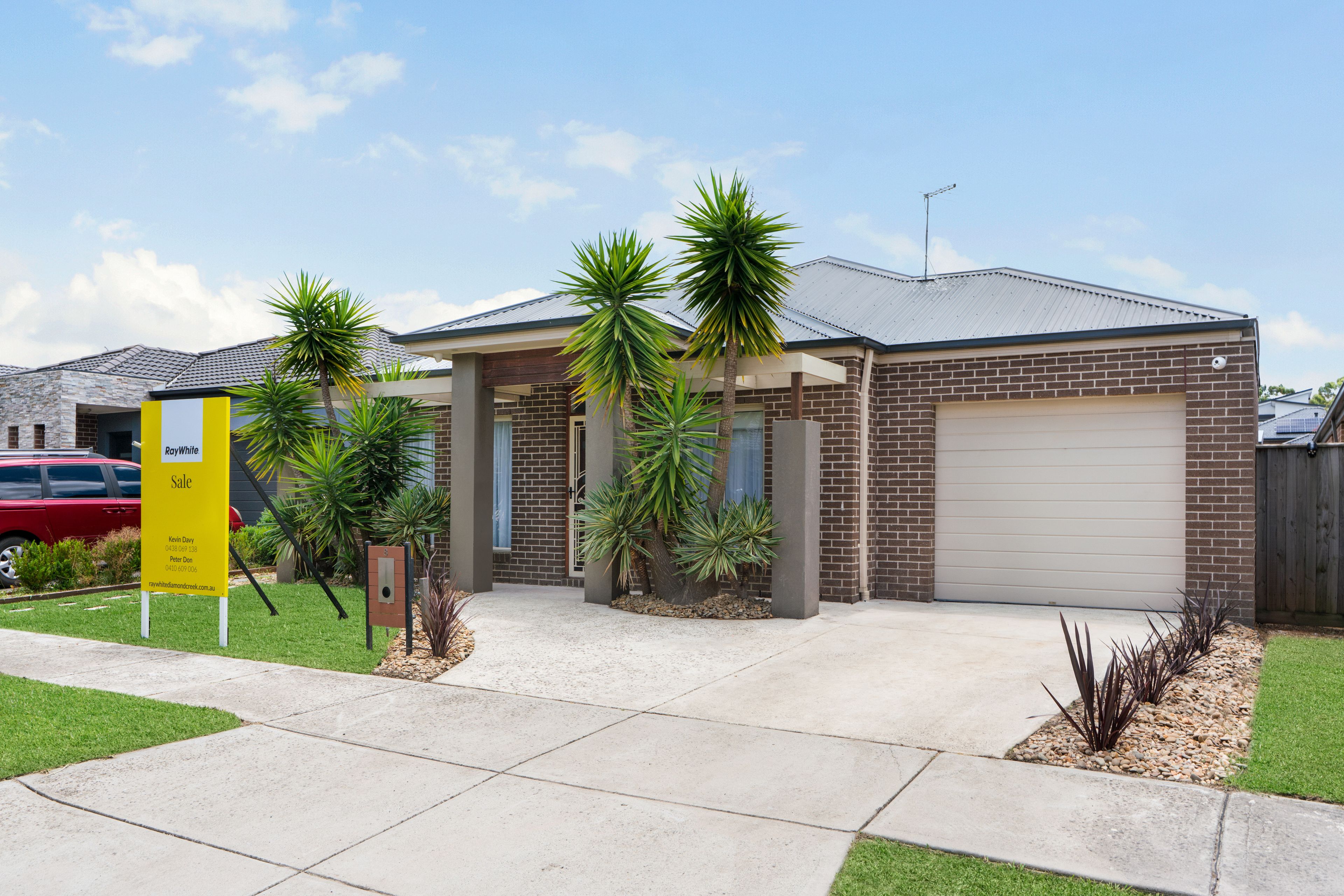 8 Balerno Way, Mernda VIC 3754