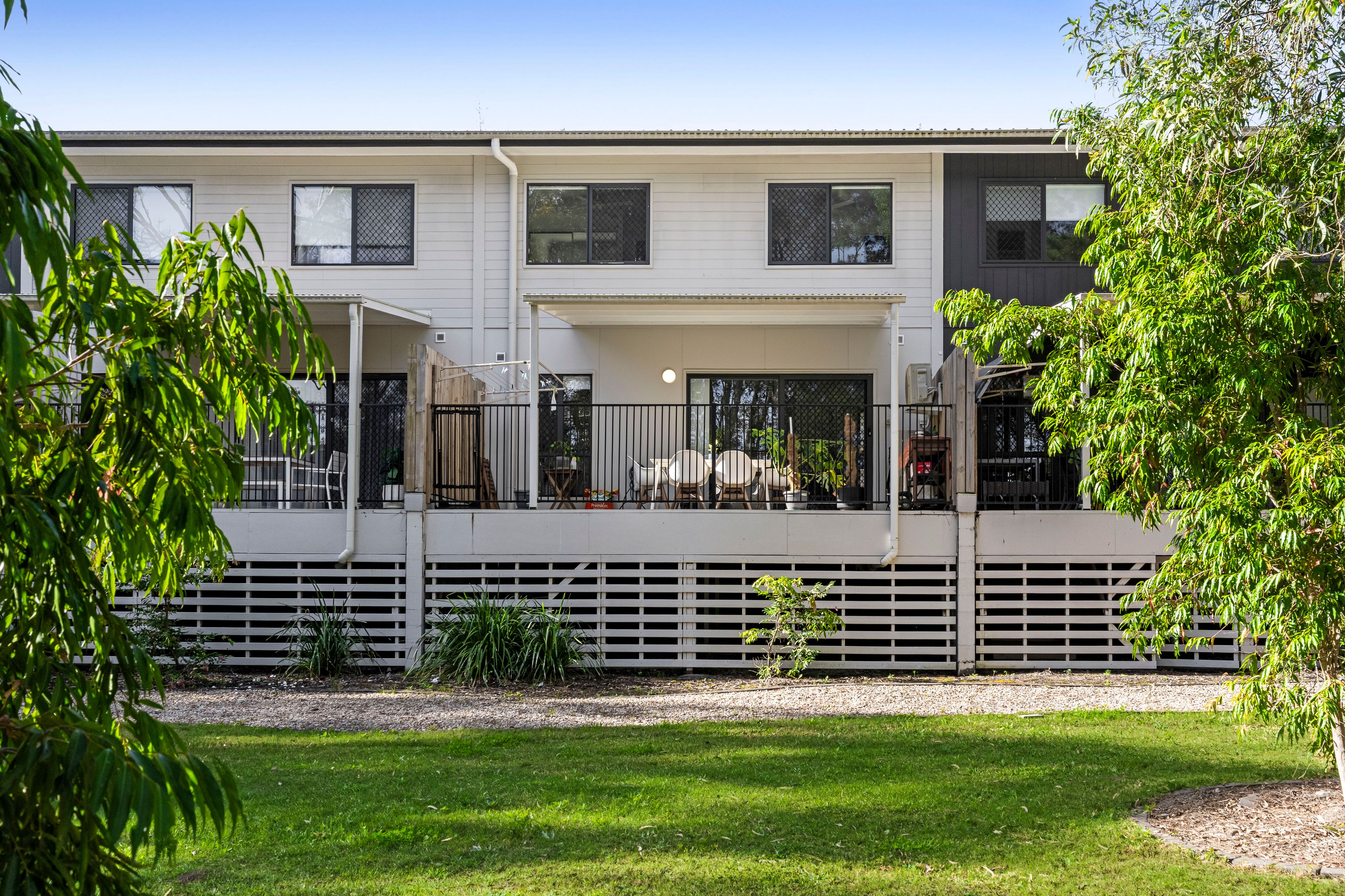16/13 Bass Court — photo from Ray White Springwood QLD
