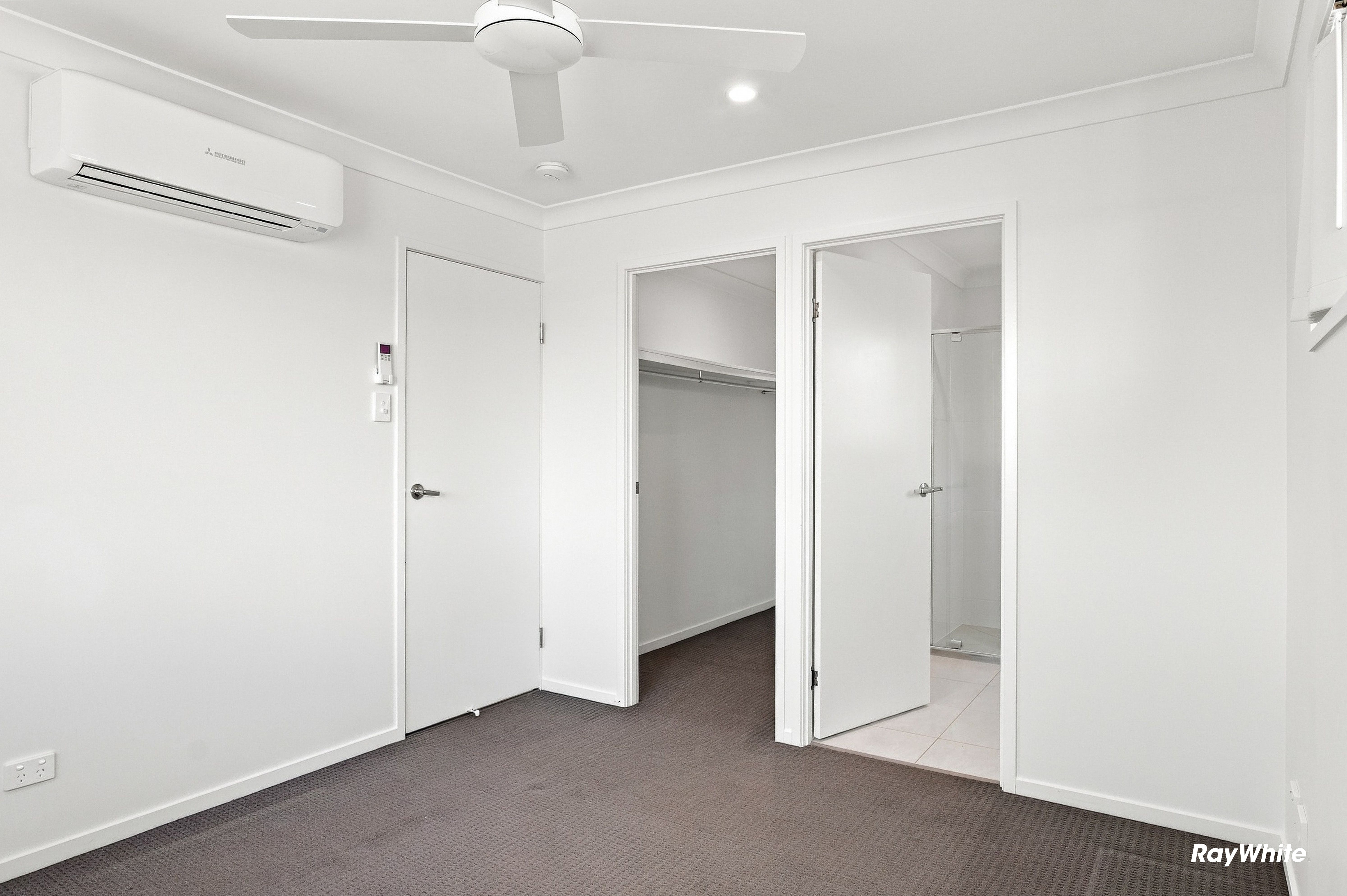 50 Chantilly Street — photo 8 of 30