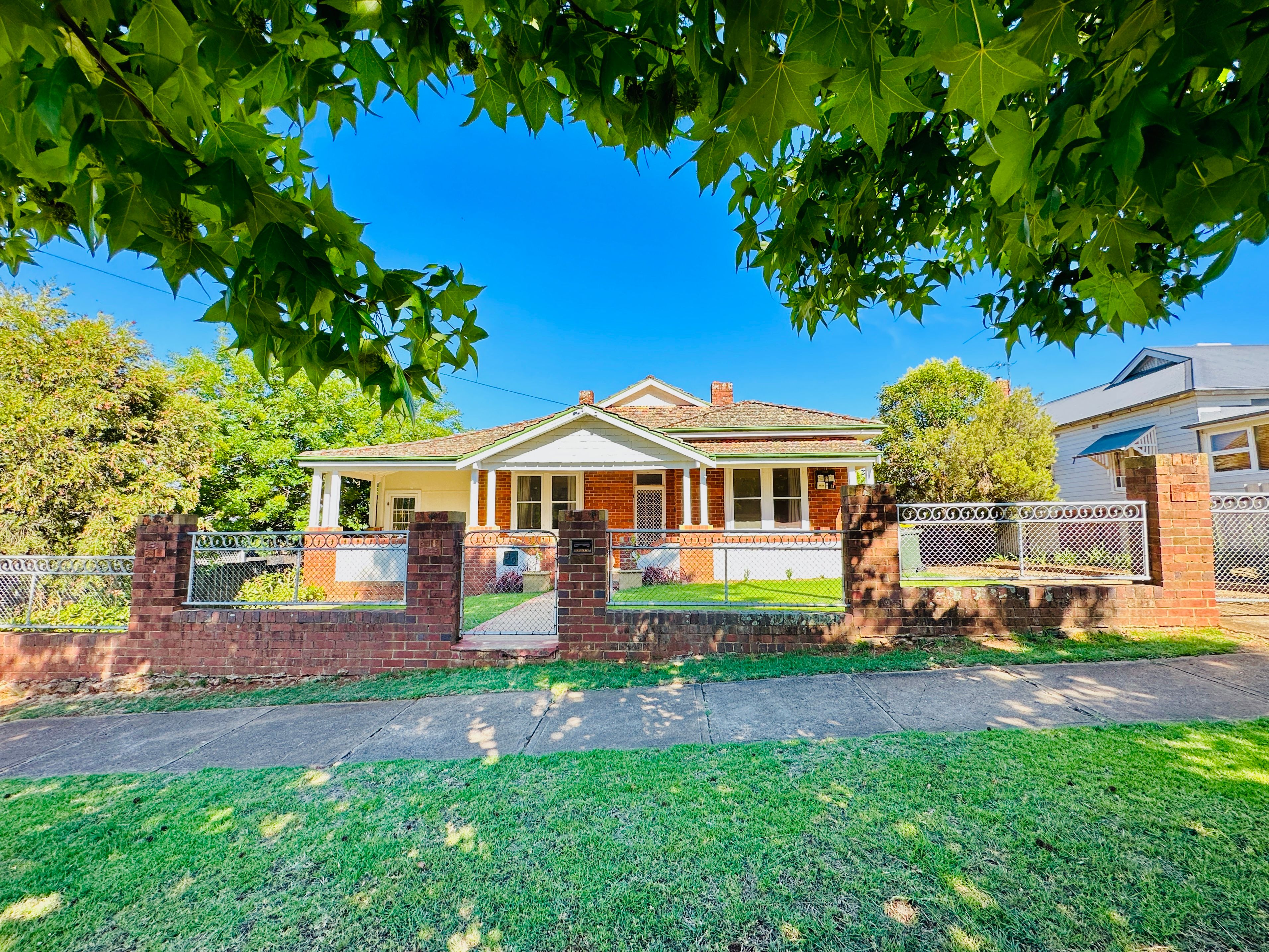 30 Campbell Street, Young NSW 2594