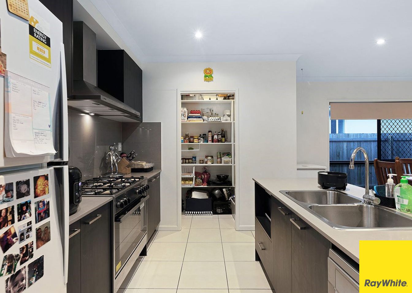 10 Amber Circuit, Ripley, QLD 4306