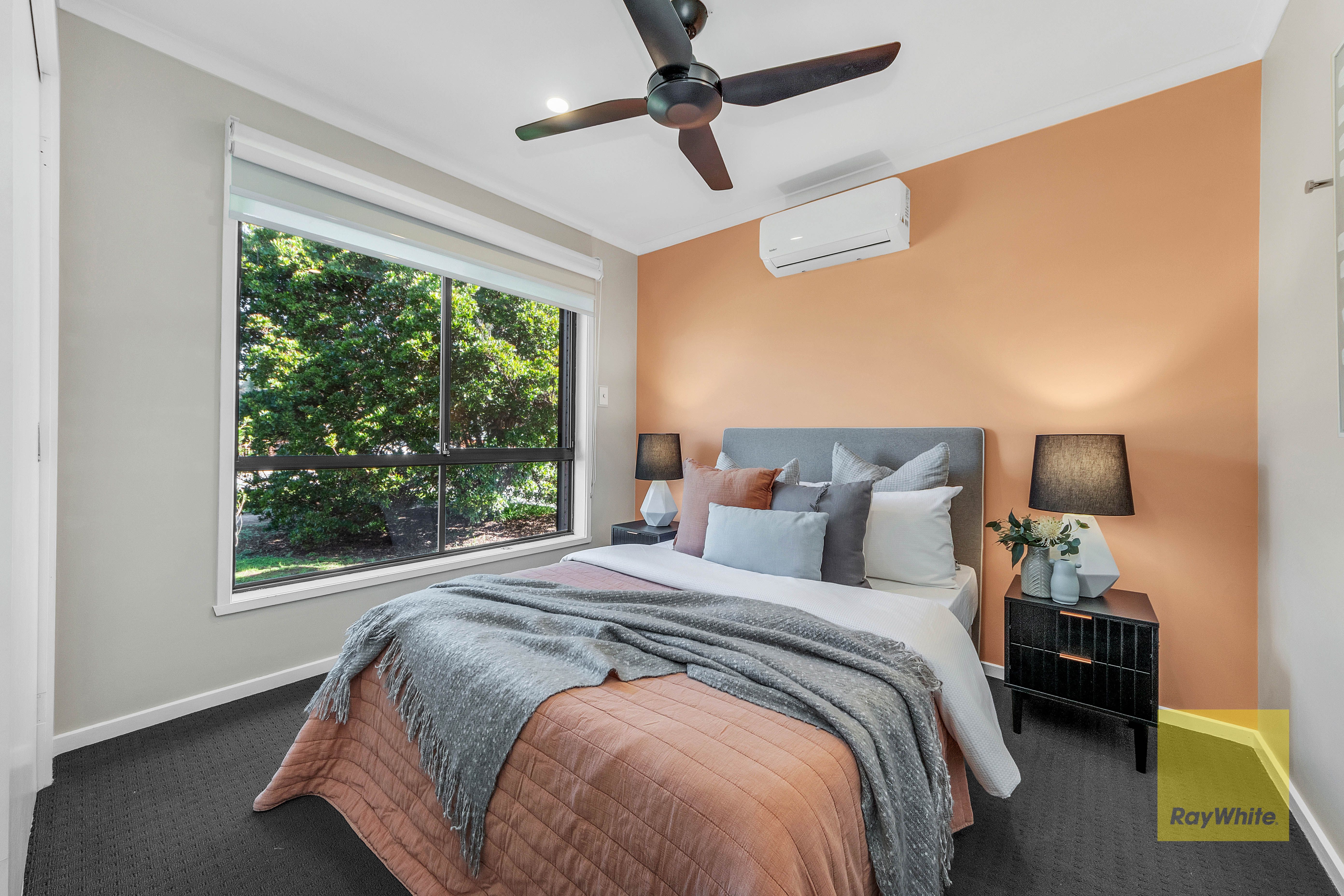 2/2-6 Christie Street — photo 7 of 11