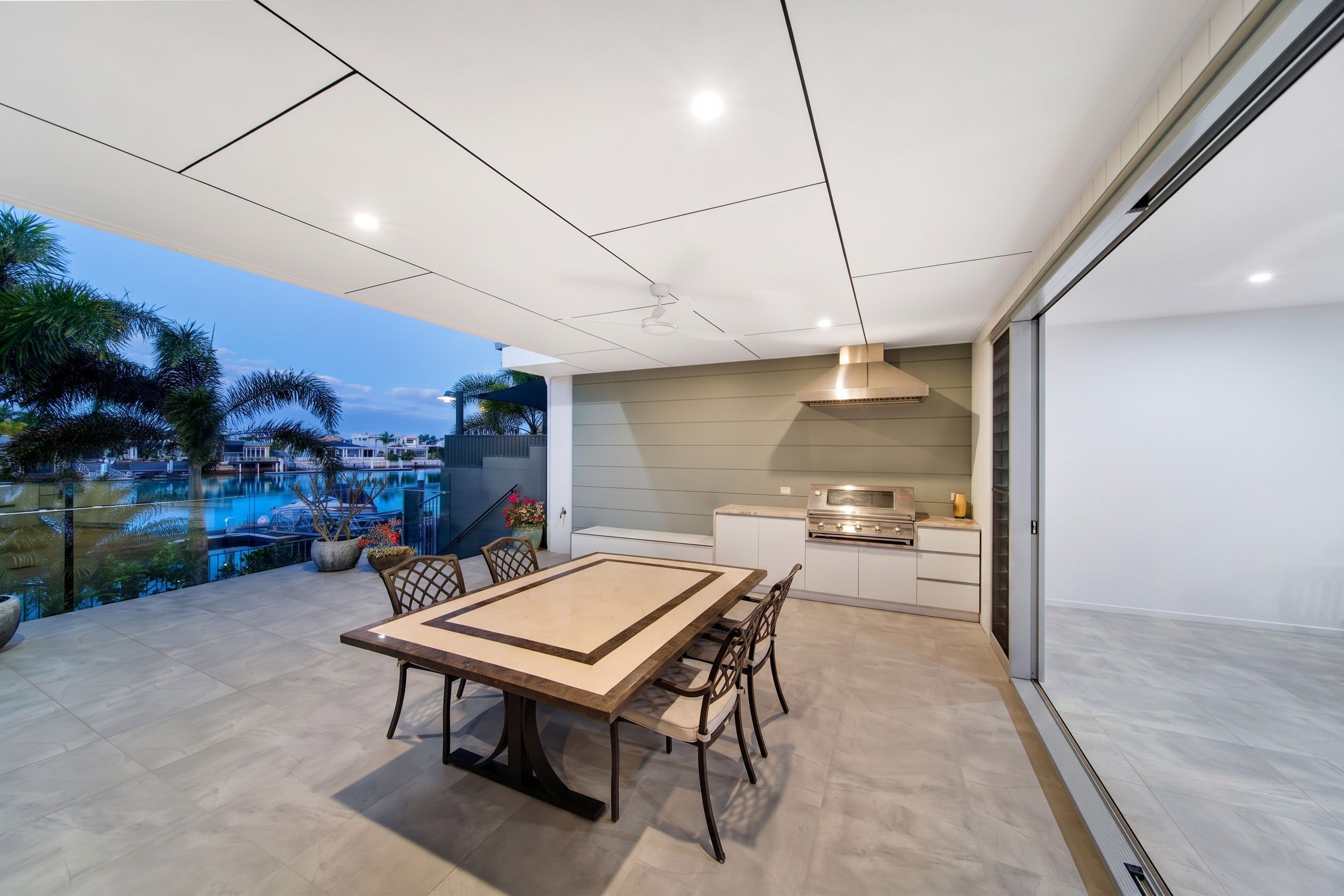 Residence 4/6 Tarawa Street — photo 18 of 23