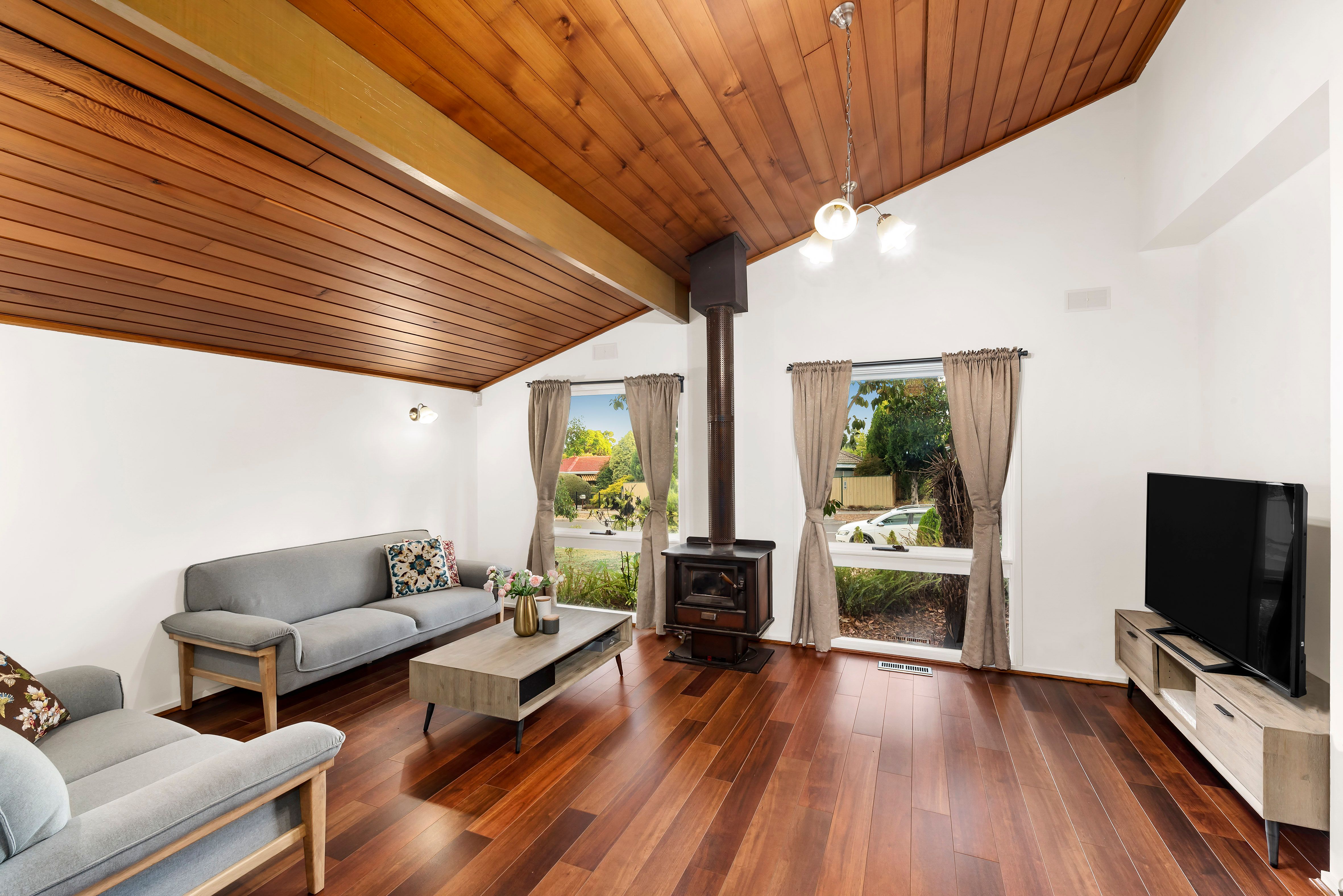 6 Tanderra Crescent, Wantirna, VIC 3152