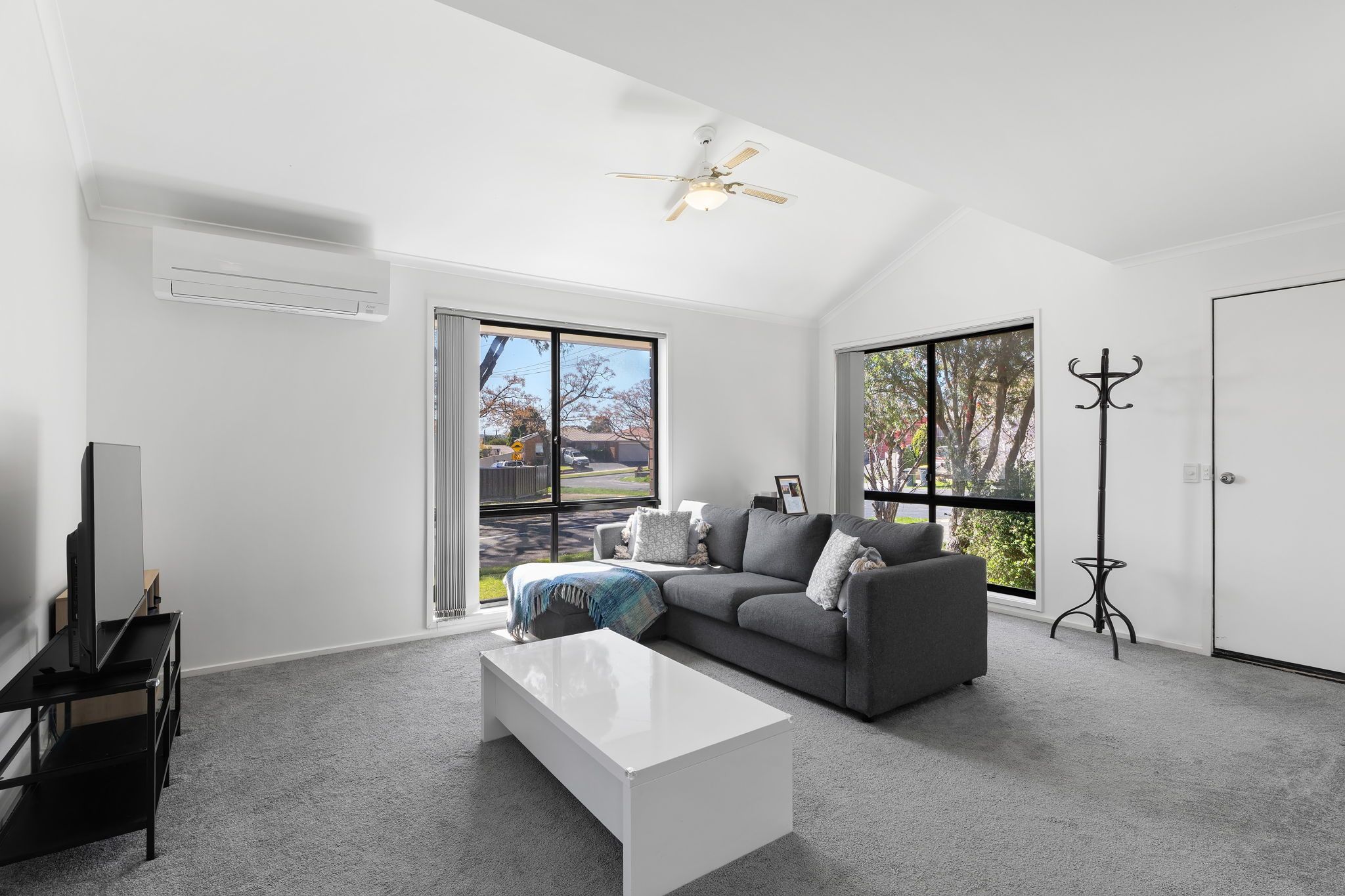 71 Pindari Avenue — photo 3 of 16