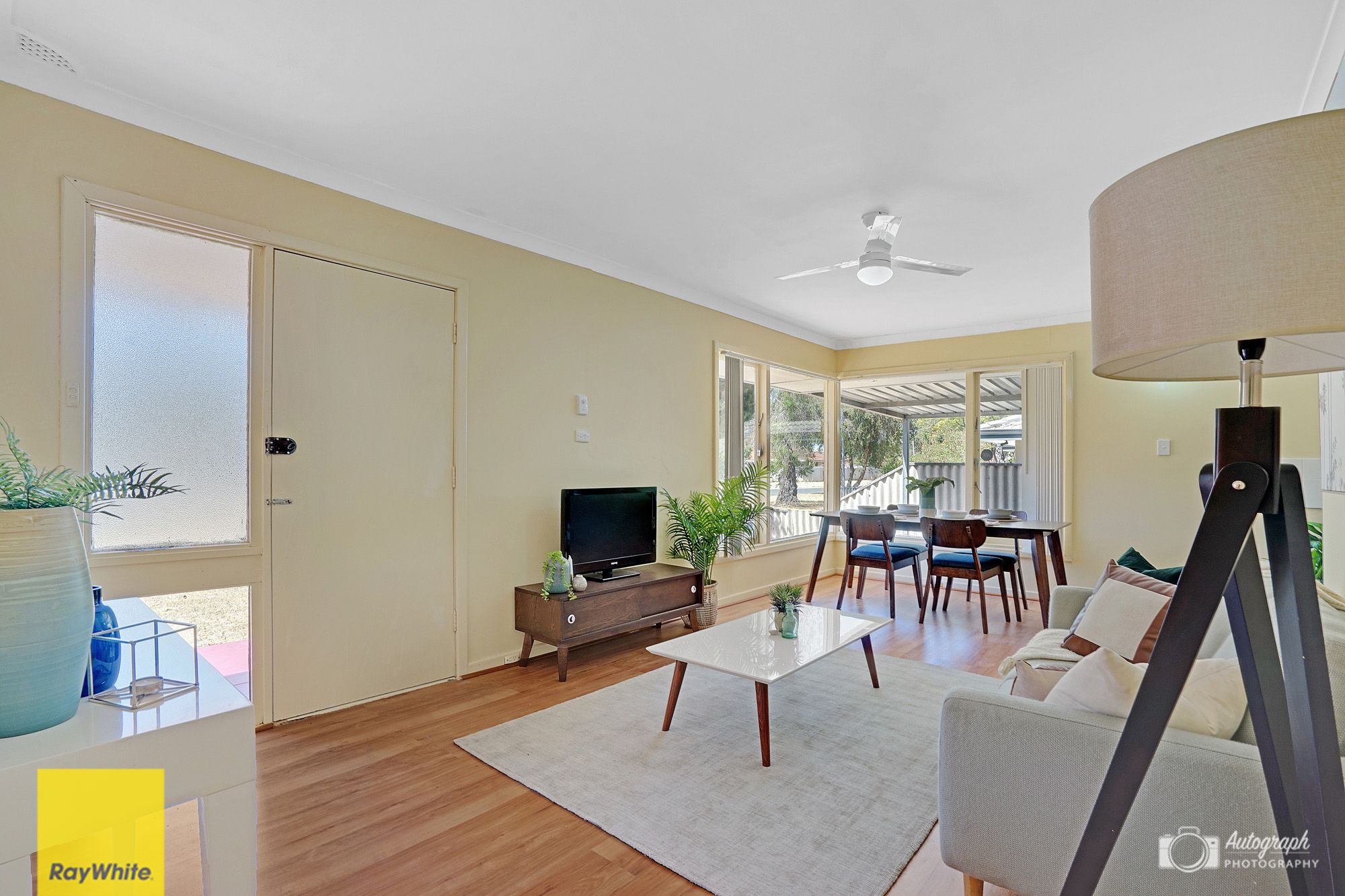8 Connell Way, Girrawheen WA 6064